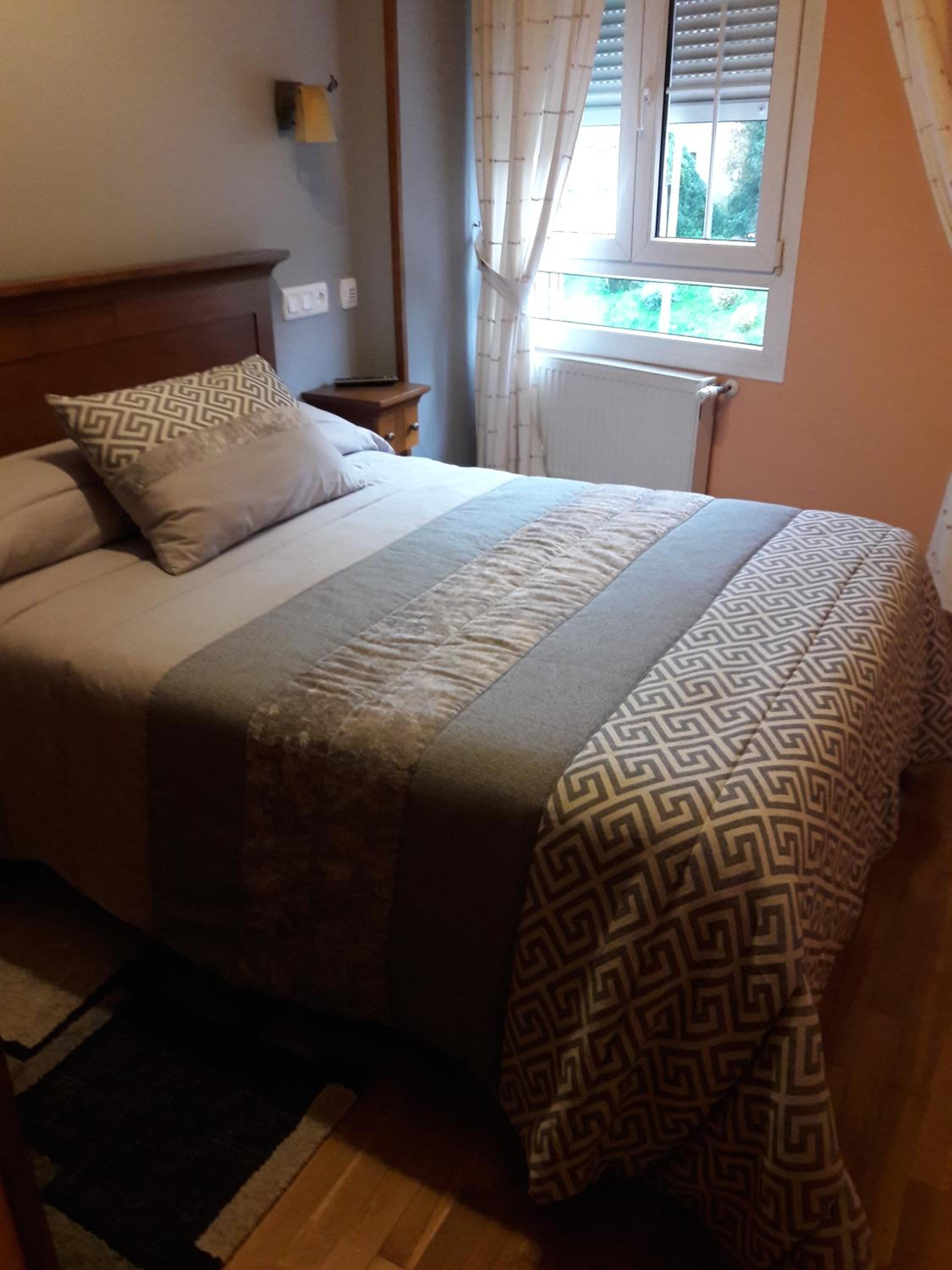 Double Room - Photo 6