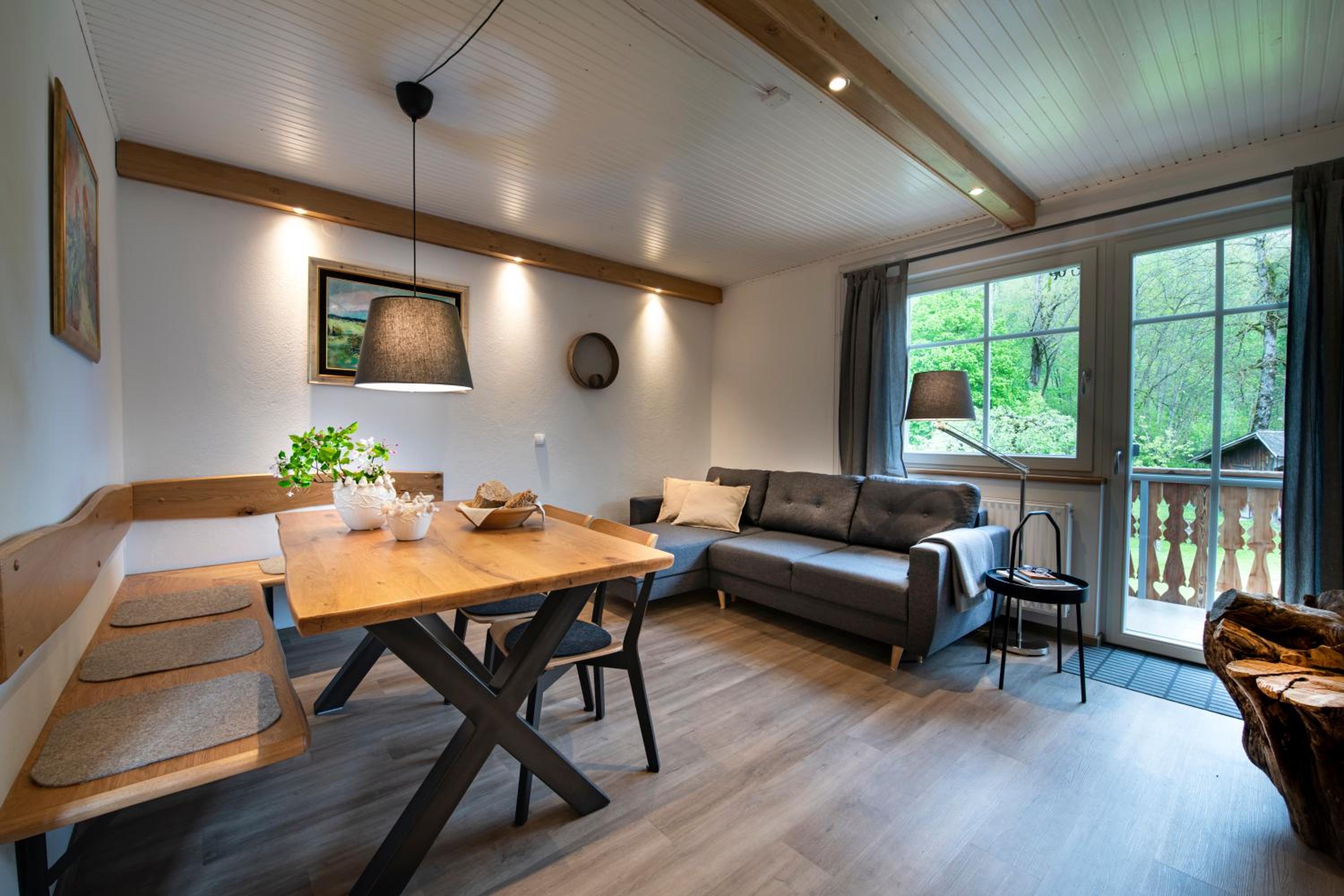 Apartment with Garden View