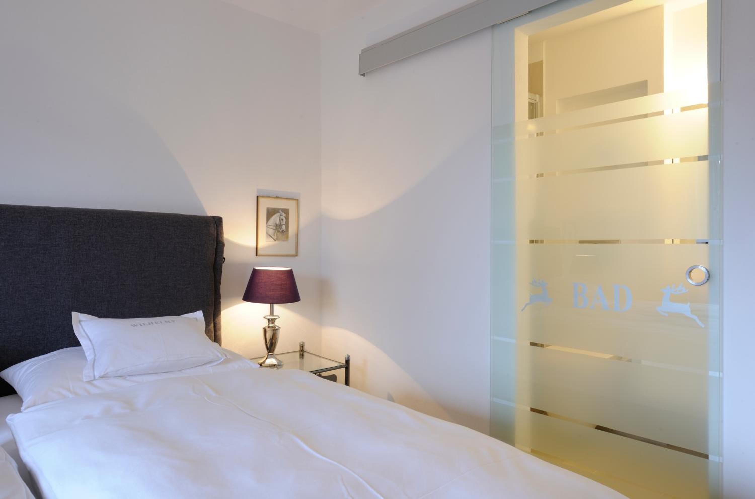Standard Double Room - Photo 14