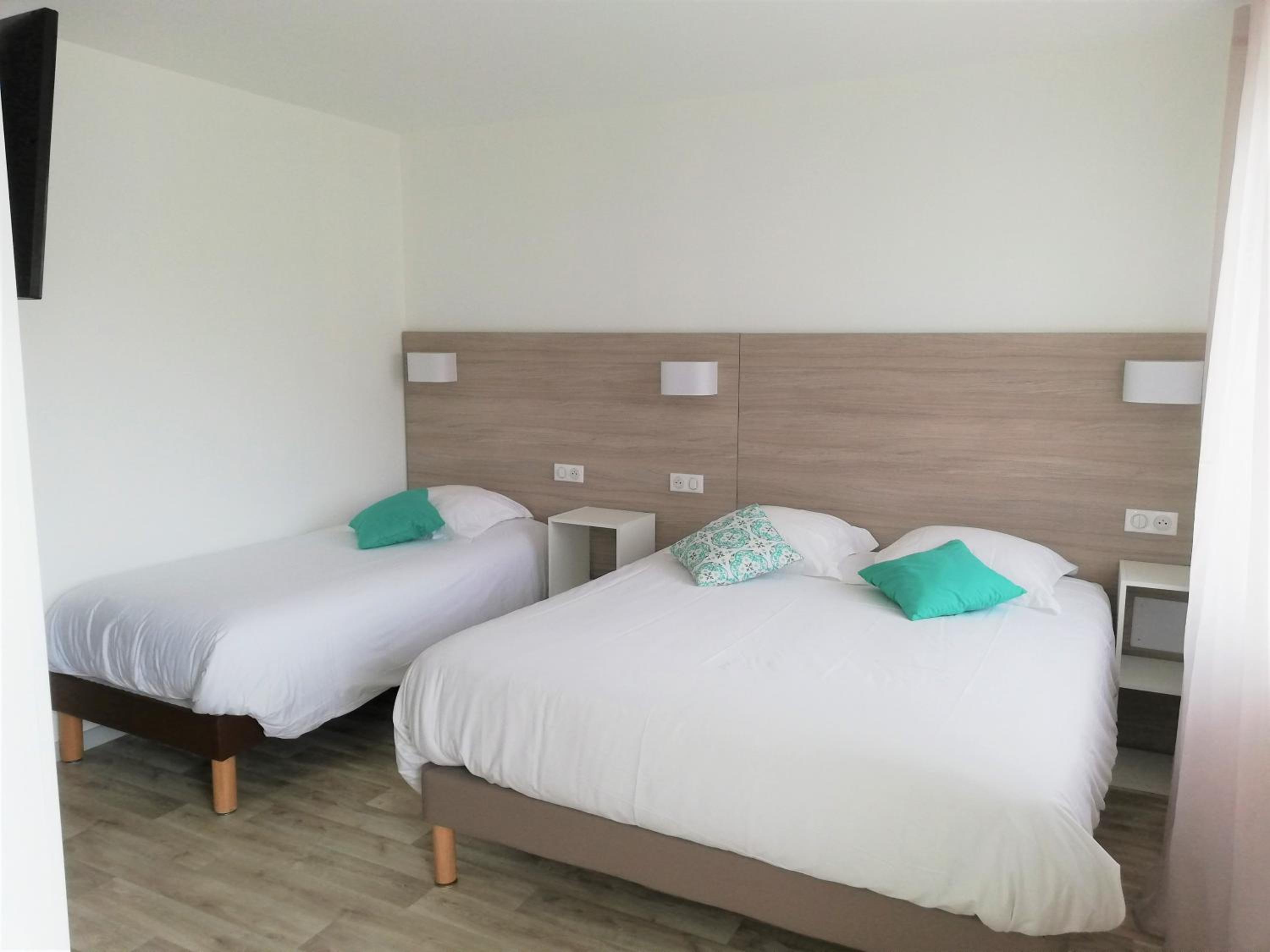 Triple Room with Terrace
