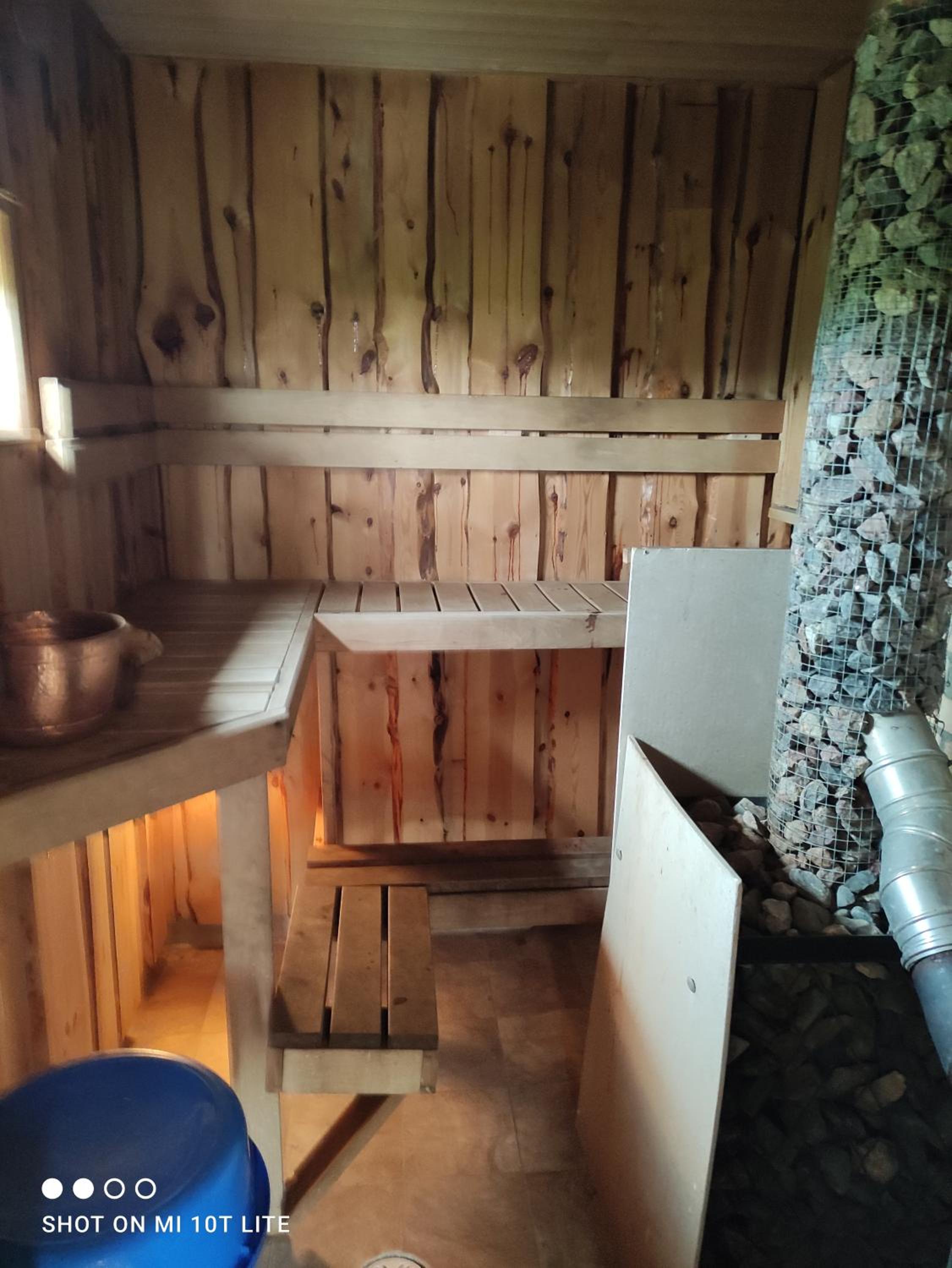 One-Bedroom House - Photo 12
