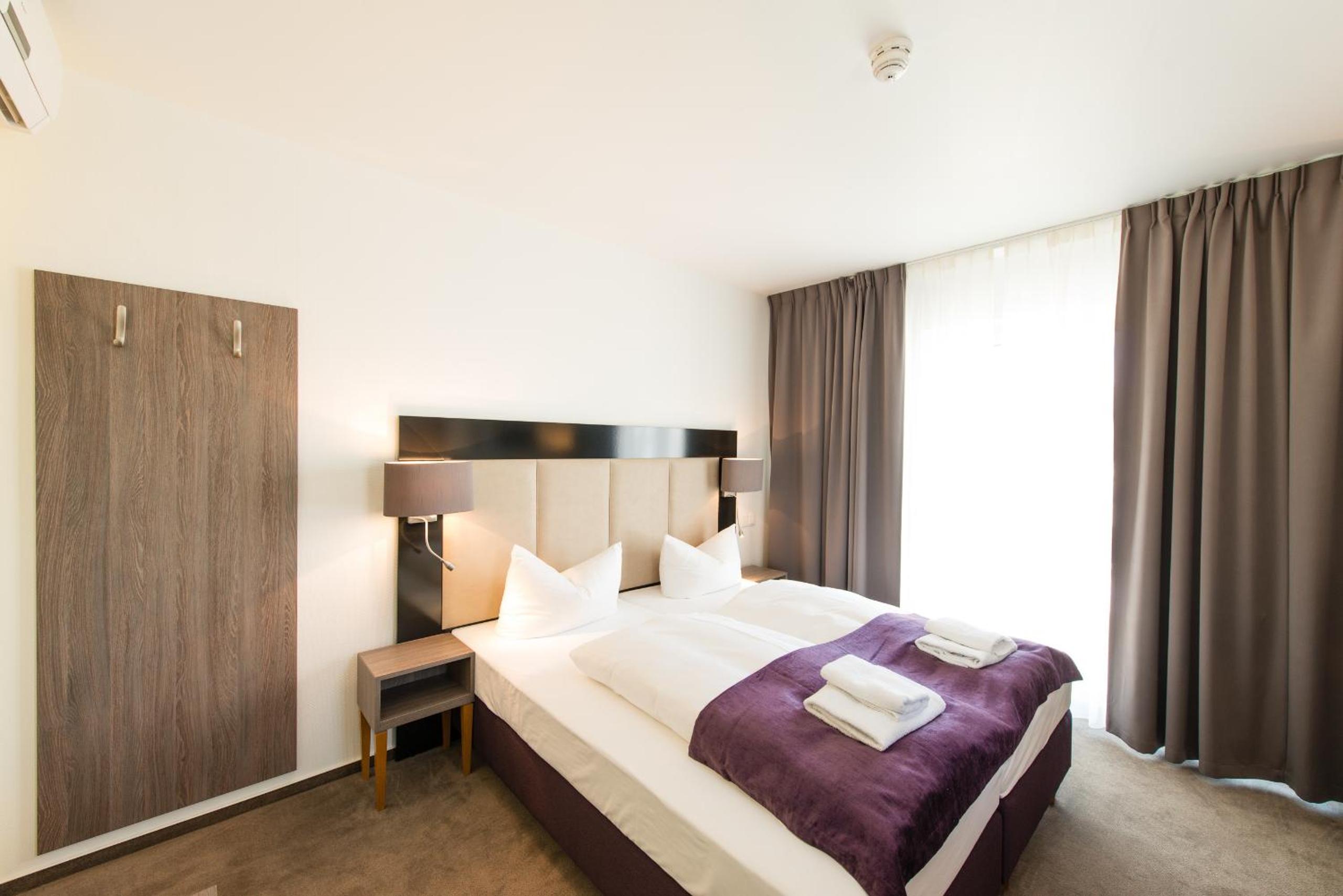 Double or Twin Room photo 3