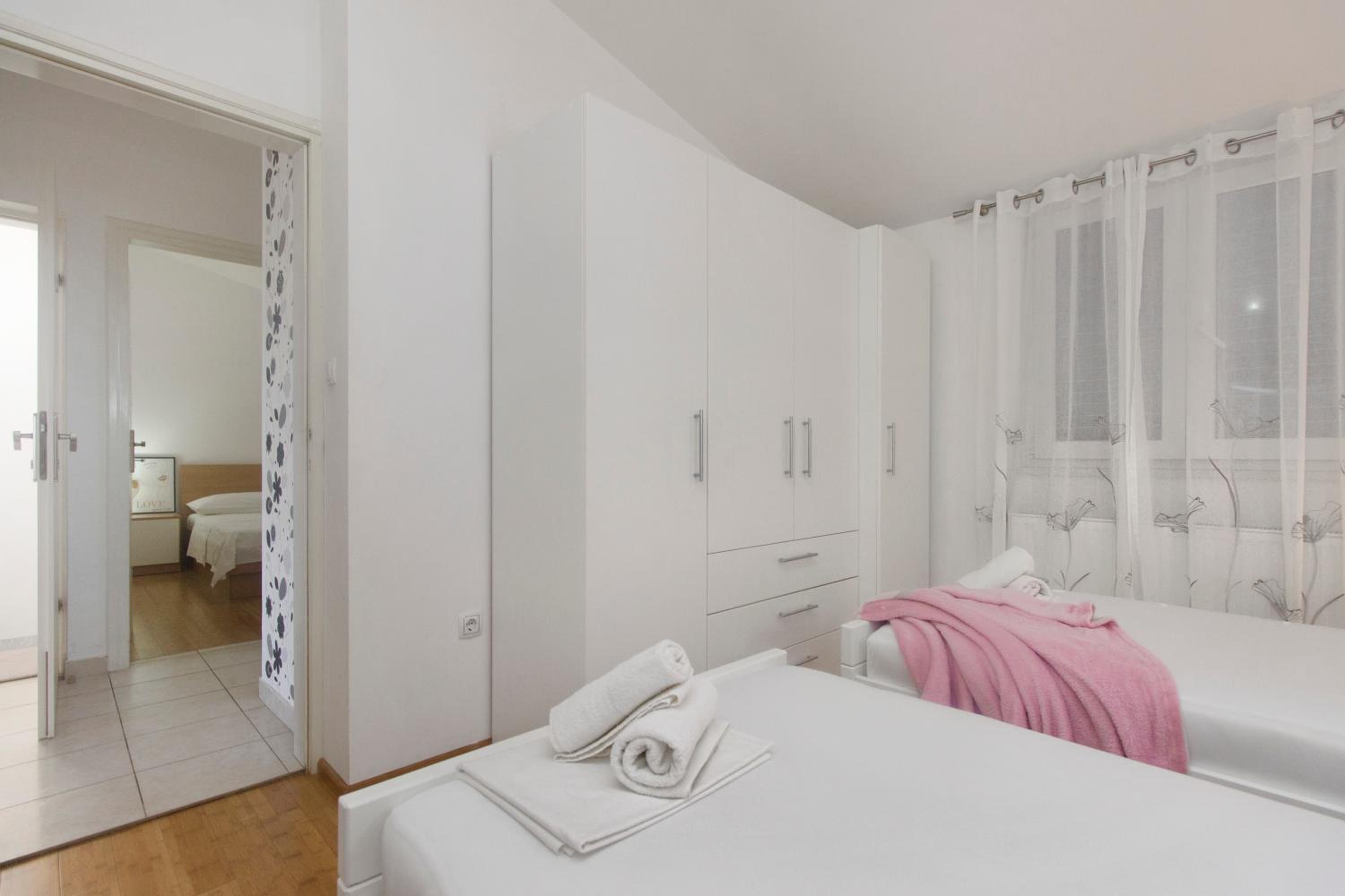 Two-Bedroom Apartment with Sea View photo 1