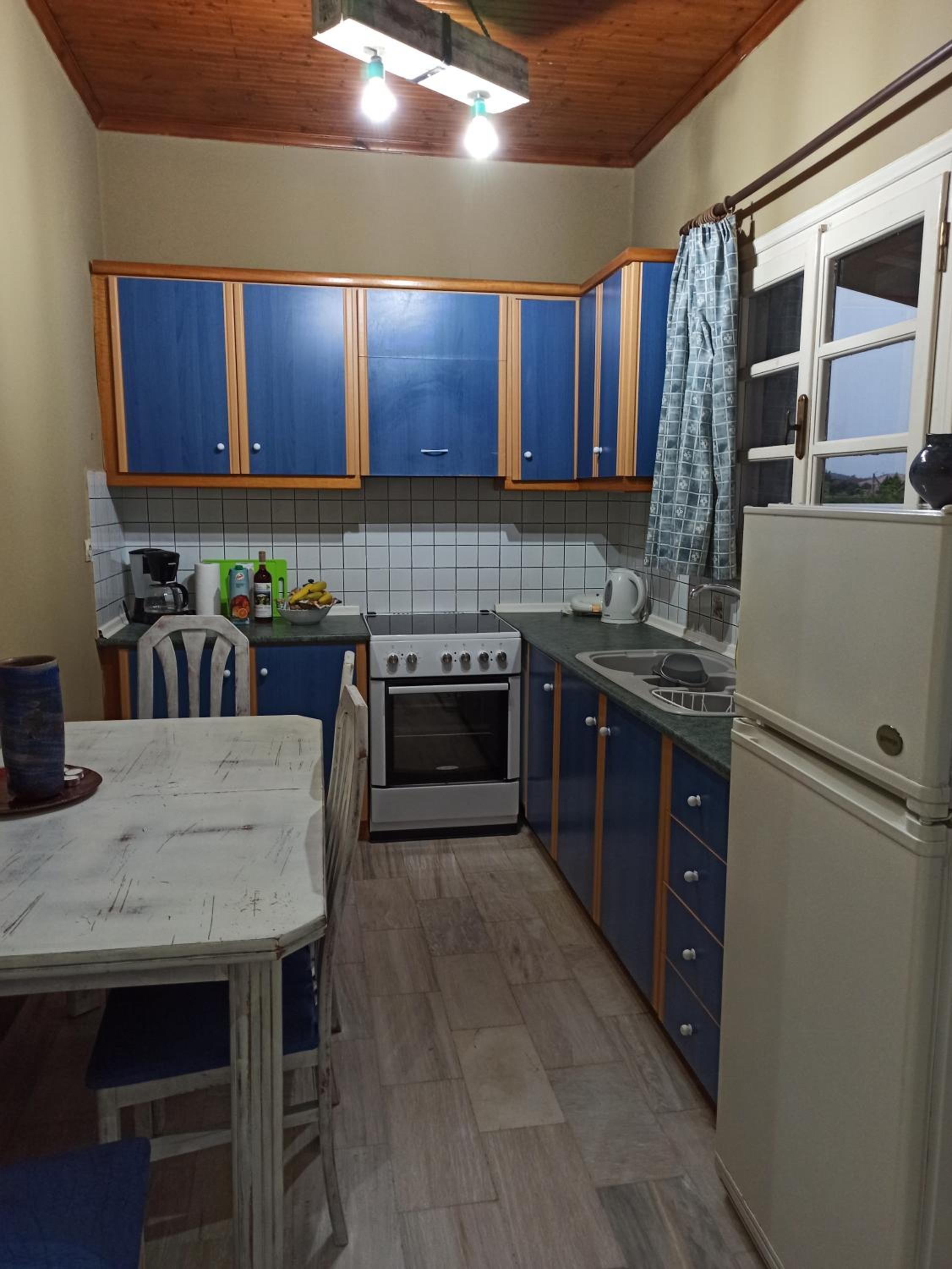 Apartment - Photo 2
