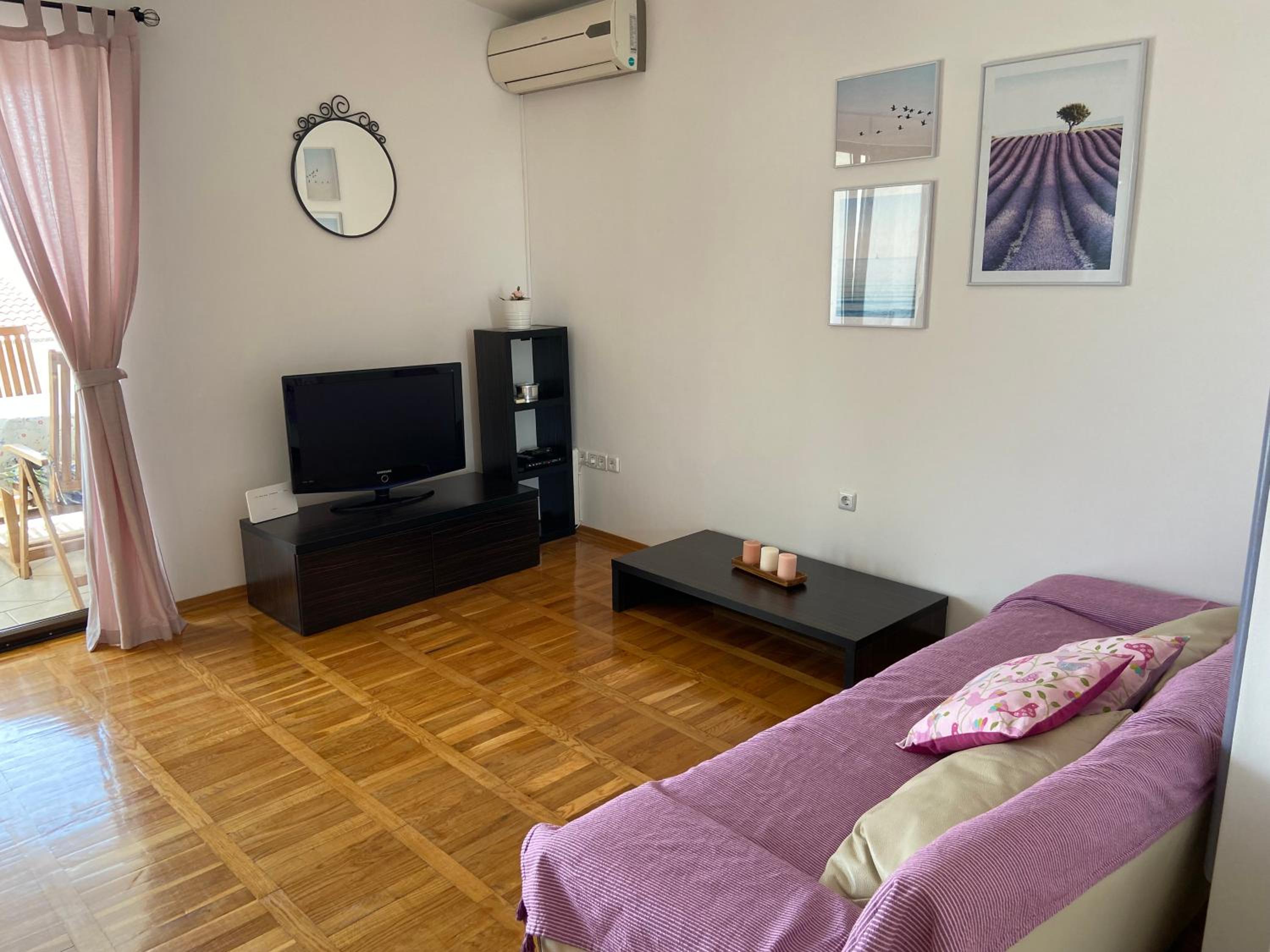 Apartment with Sea View photo 2