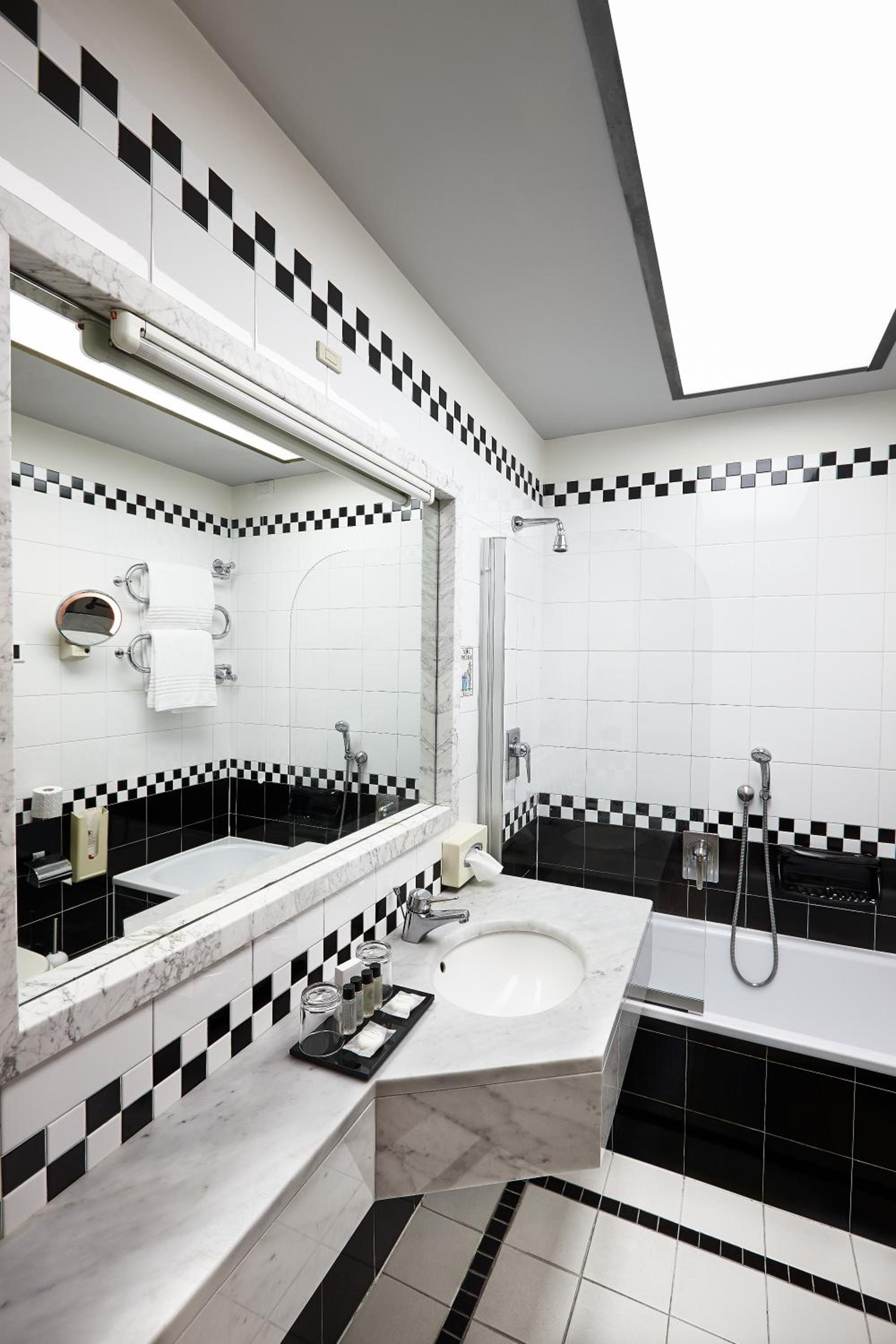 Quadruple Room photo 3