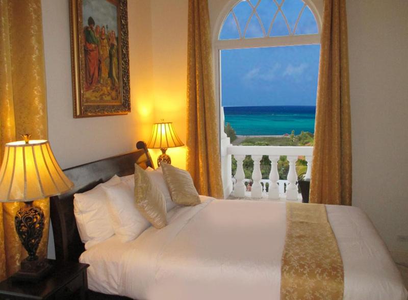 Emerald Room