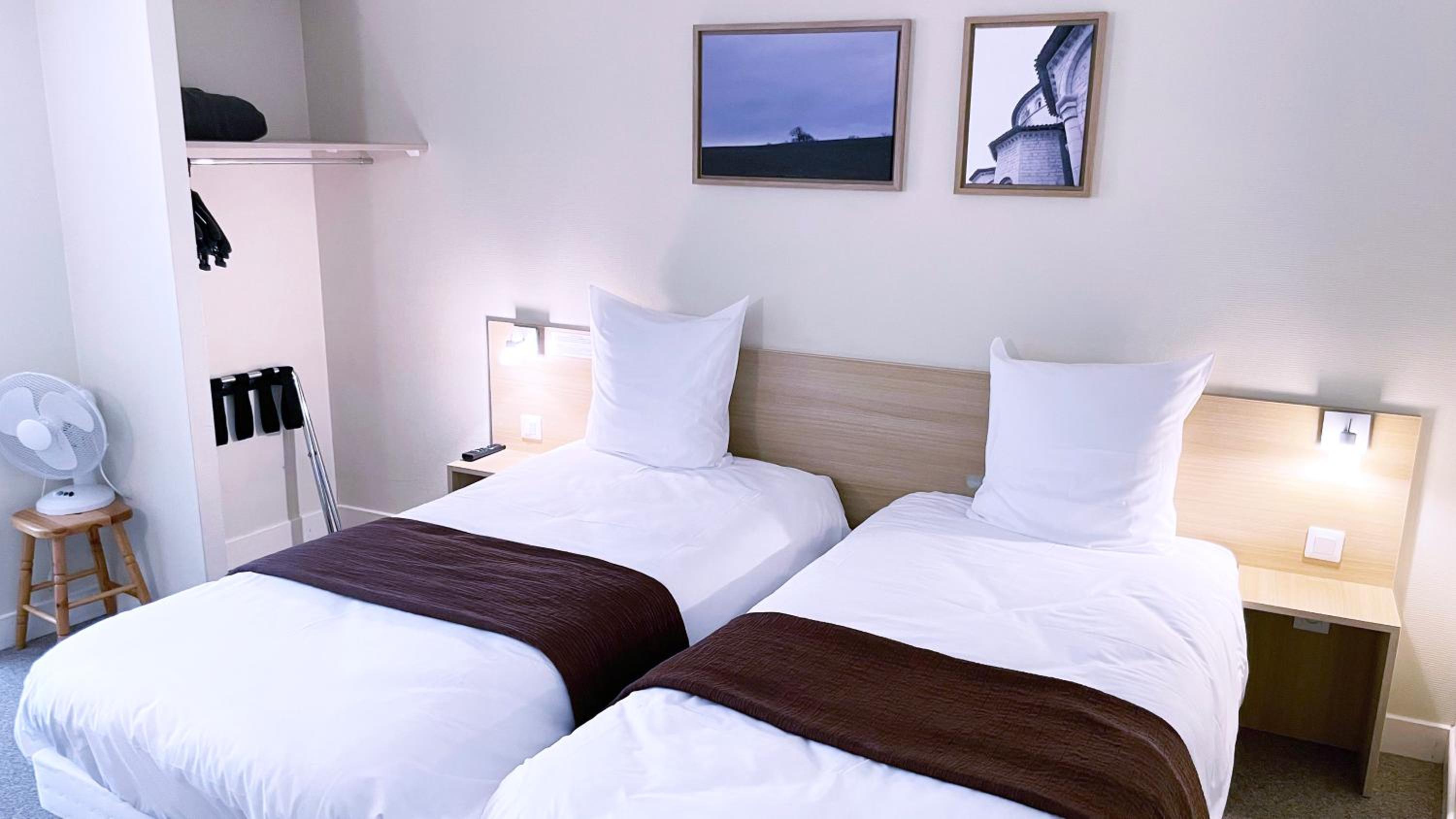 Classic Triple Room - Photo 1