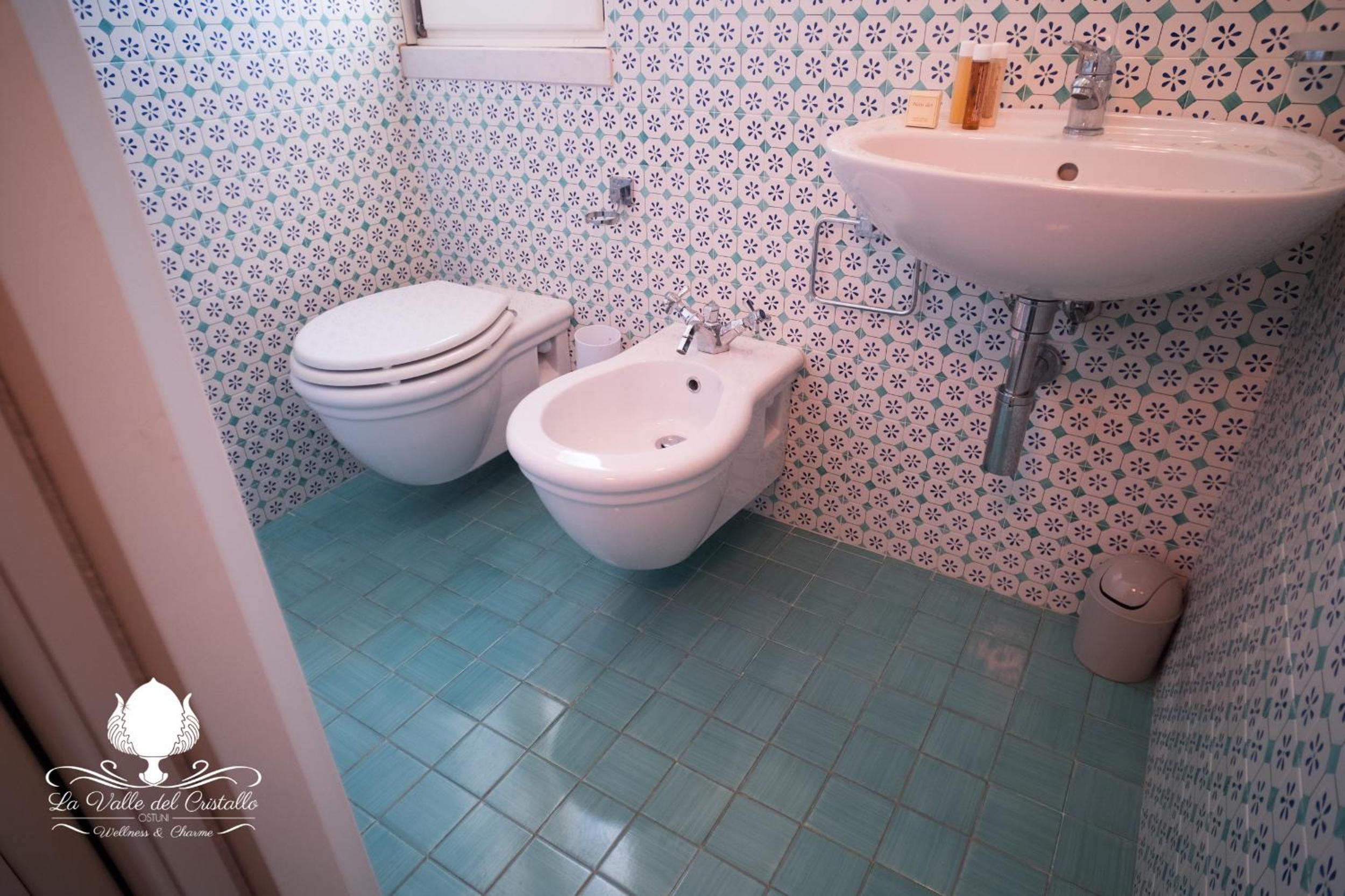 Deluxe Family Suite - Photo 2