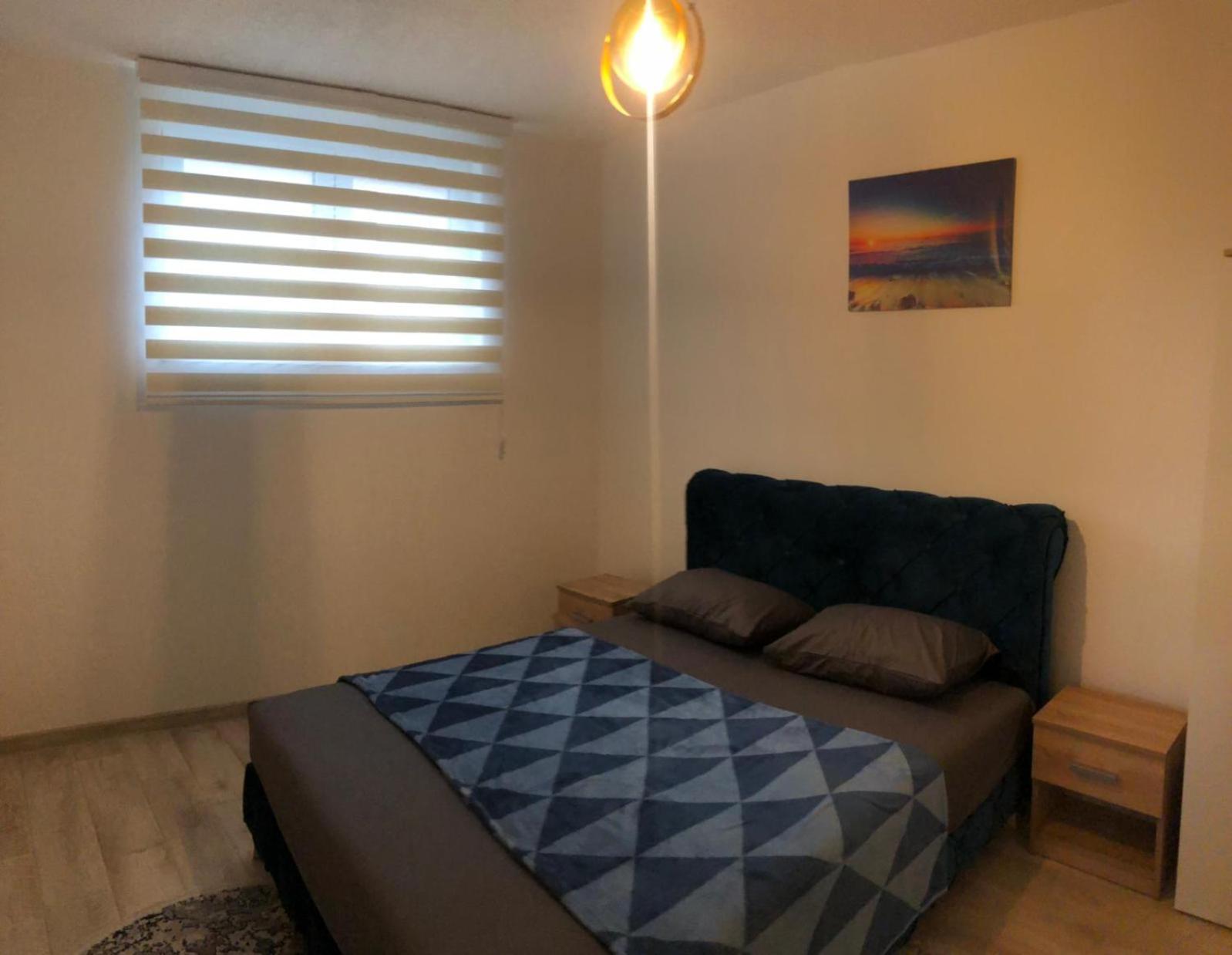 One-Bedroom Apartment photo 3