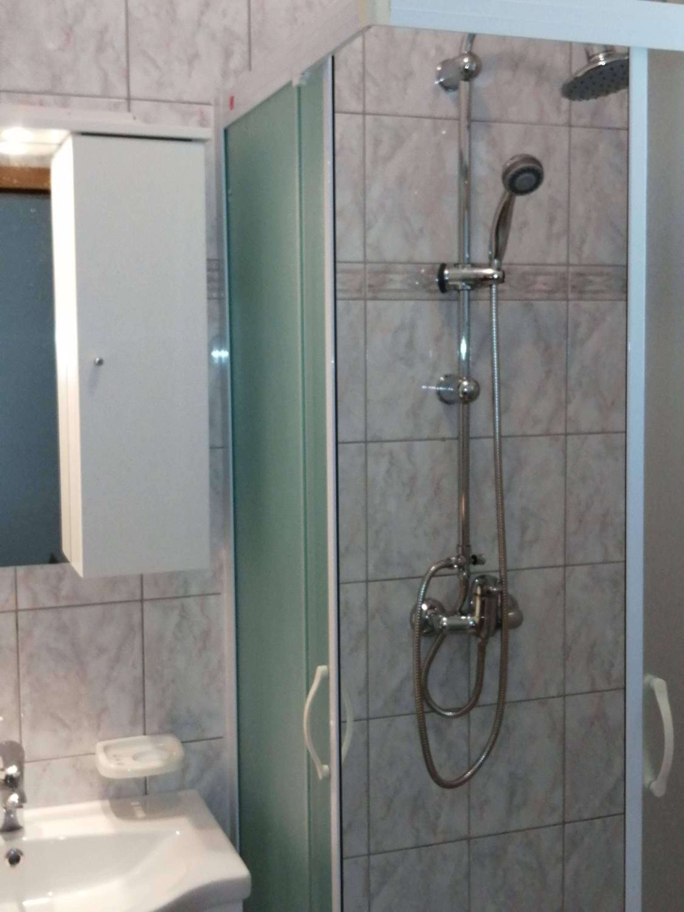 Double Room - Photo 22