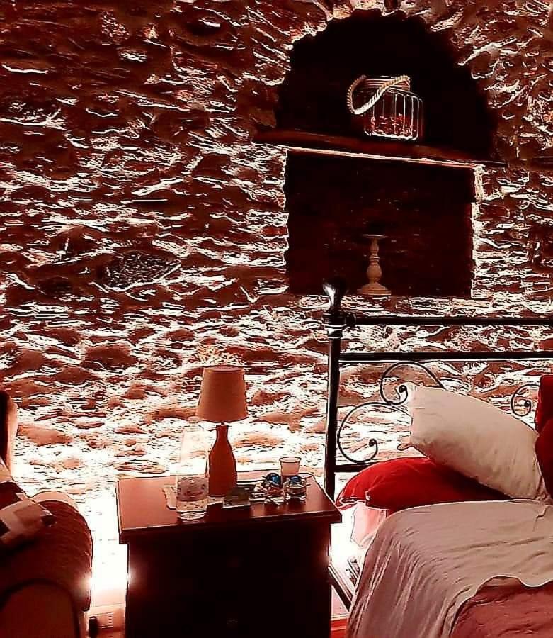 Deluxe Room - Photo 7