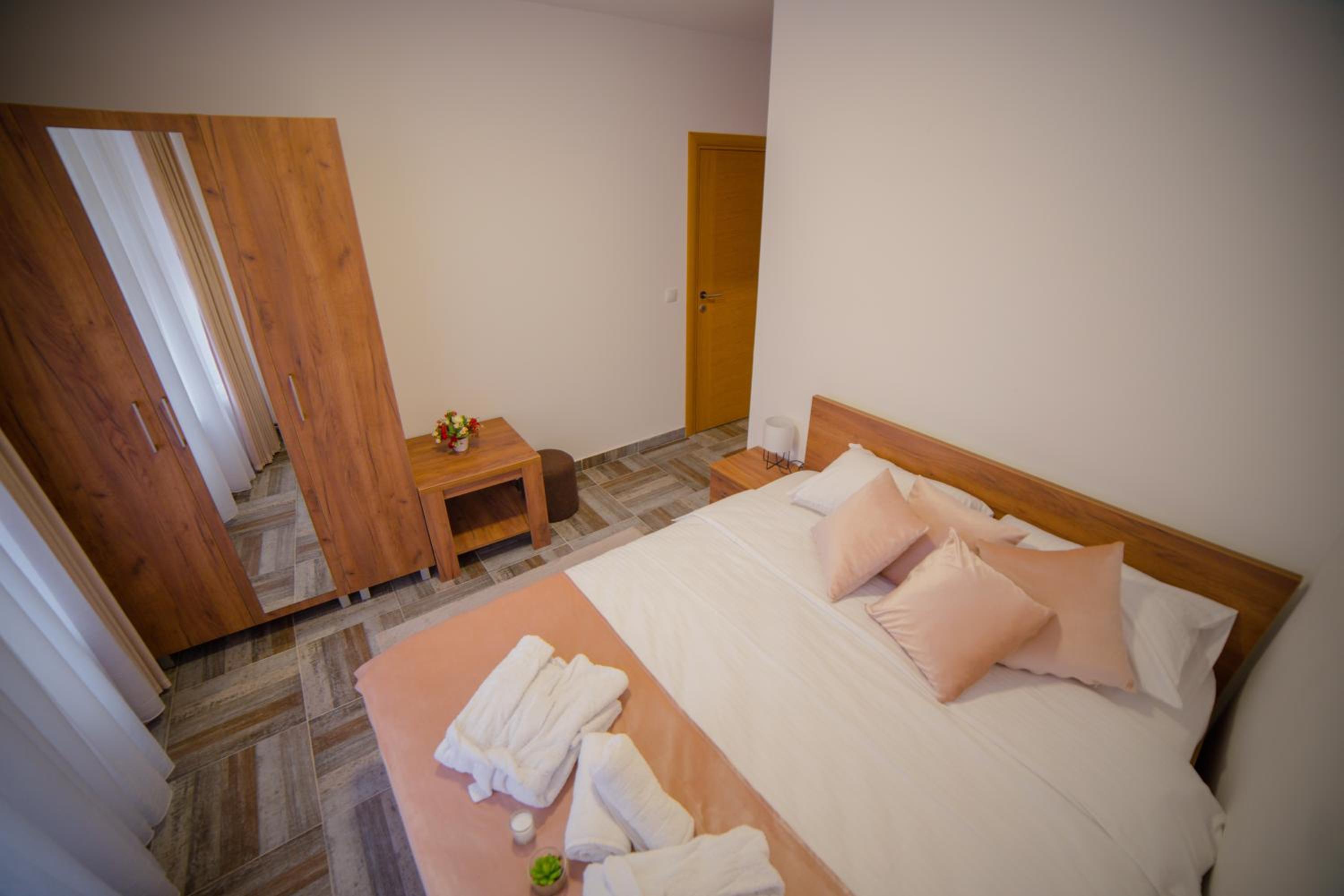 Deluxe Double Room photo 2