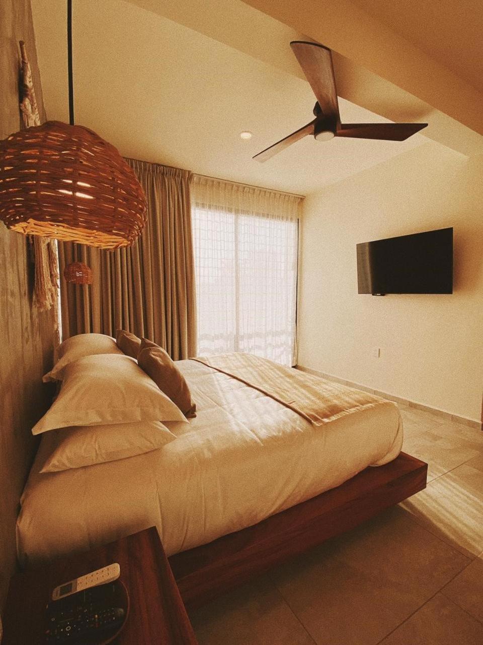 Double Room with Balcony photo 3