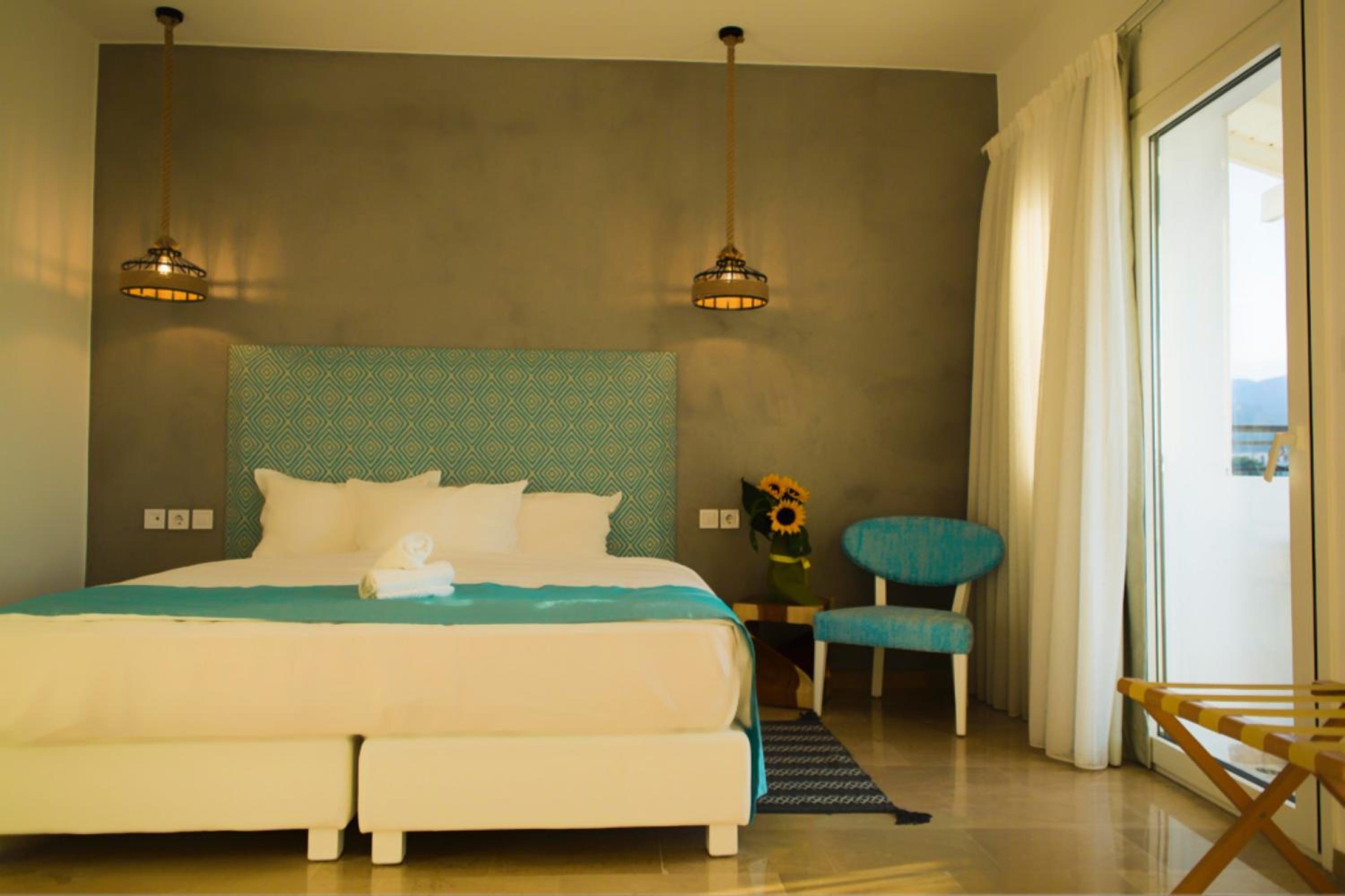 Double Room with Sea View - Photo 7