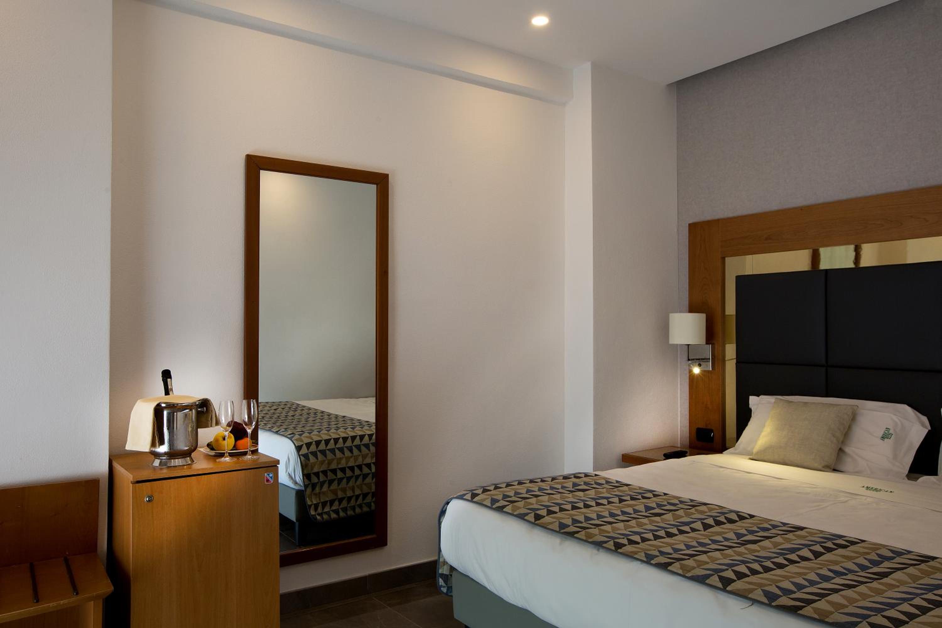 Superior Double Room - Photo 7