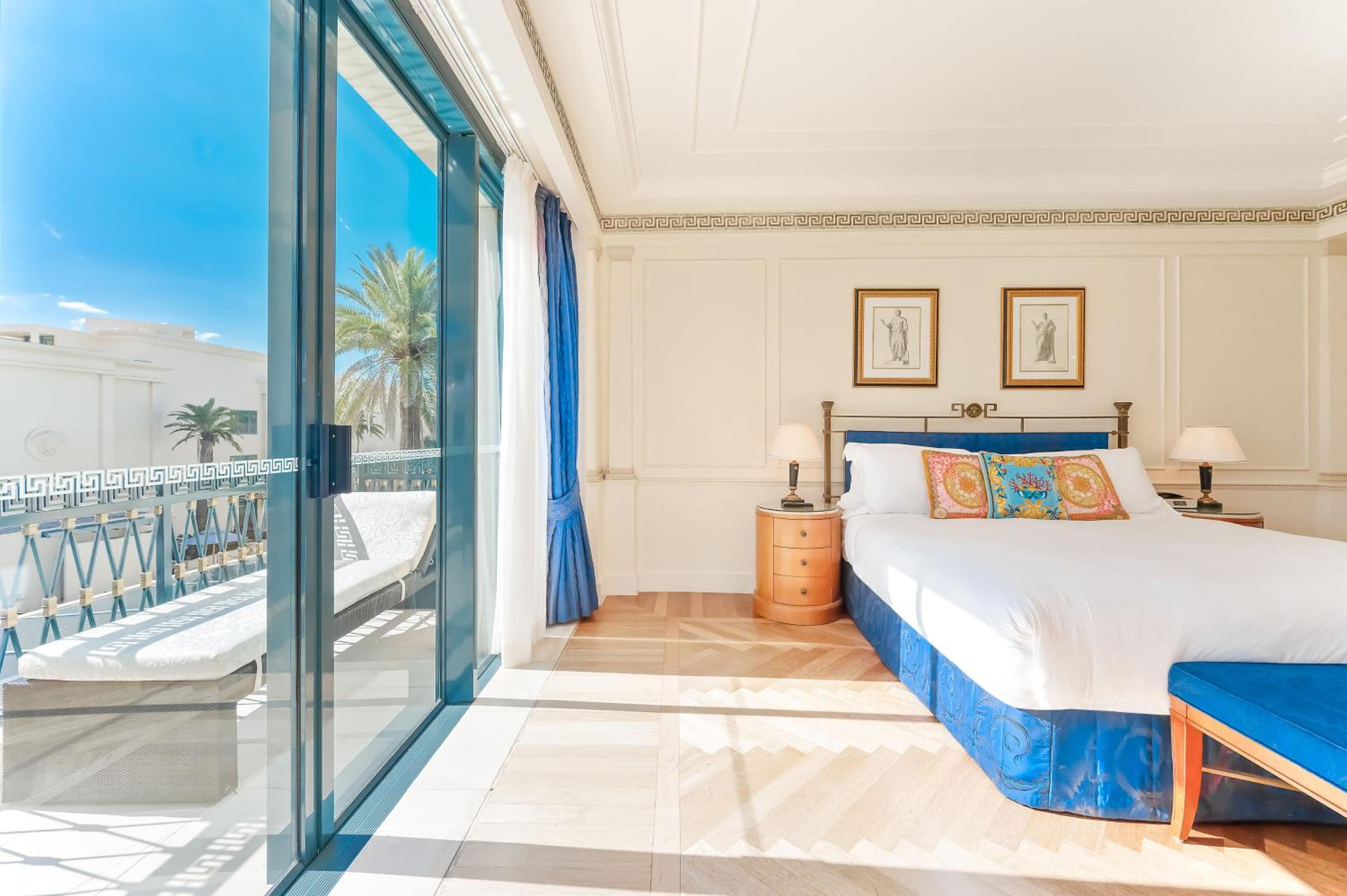 Lagoon Suite