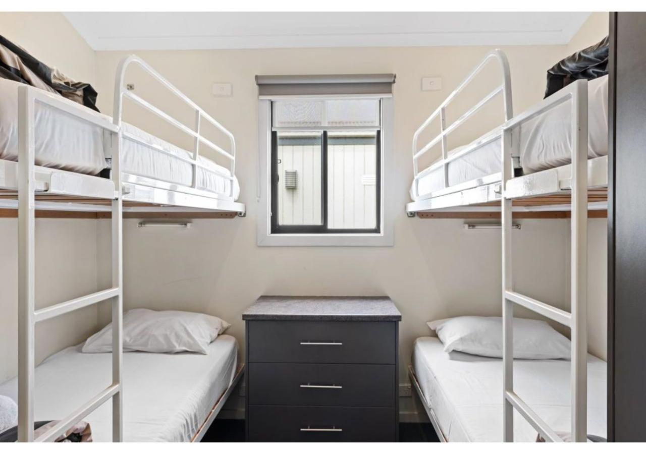 Deluxe Cabin - Photo 3