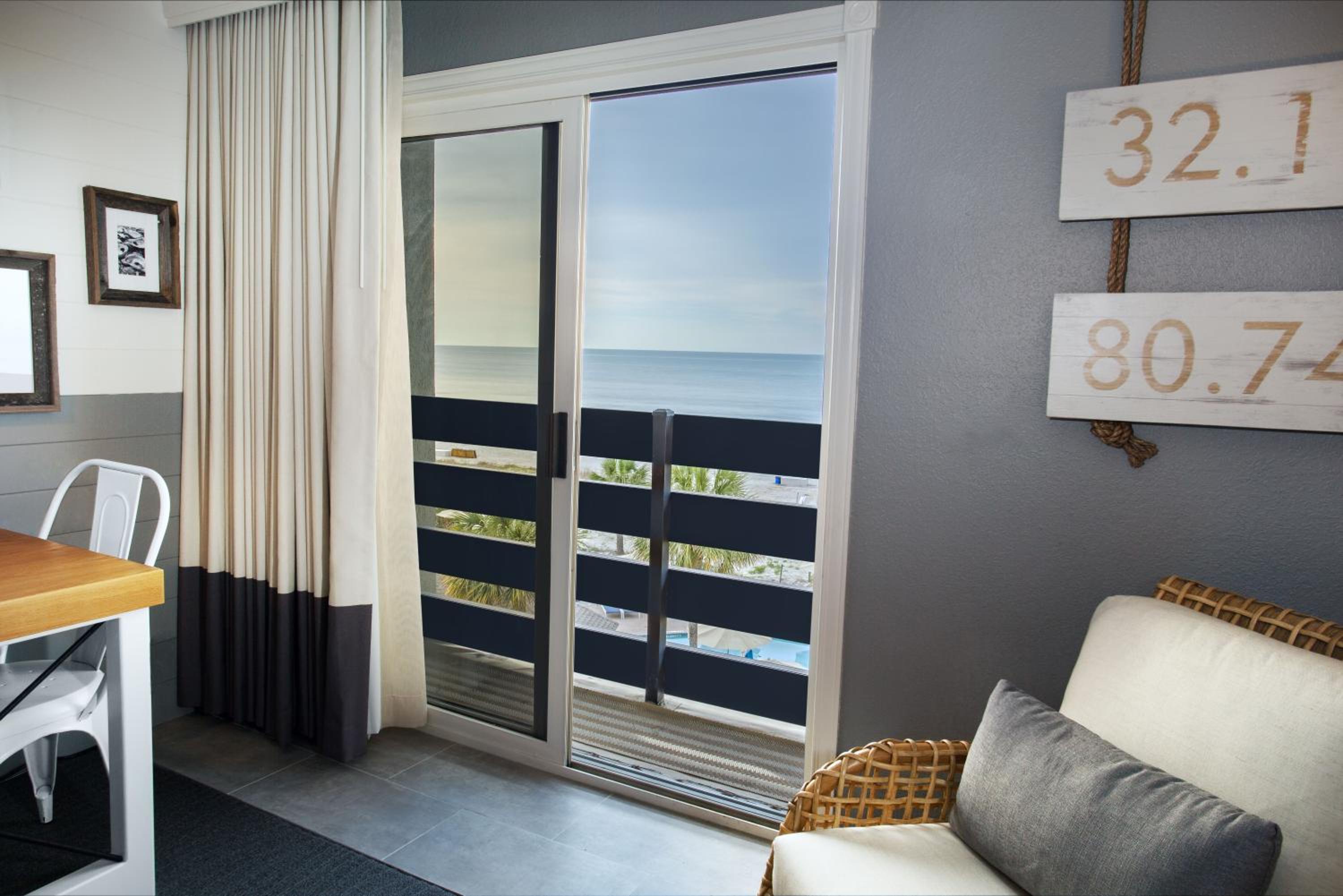Premium Ocean View King