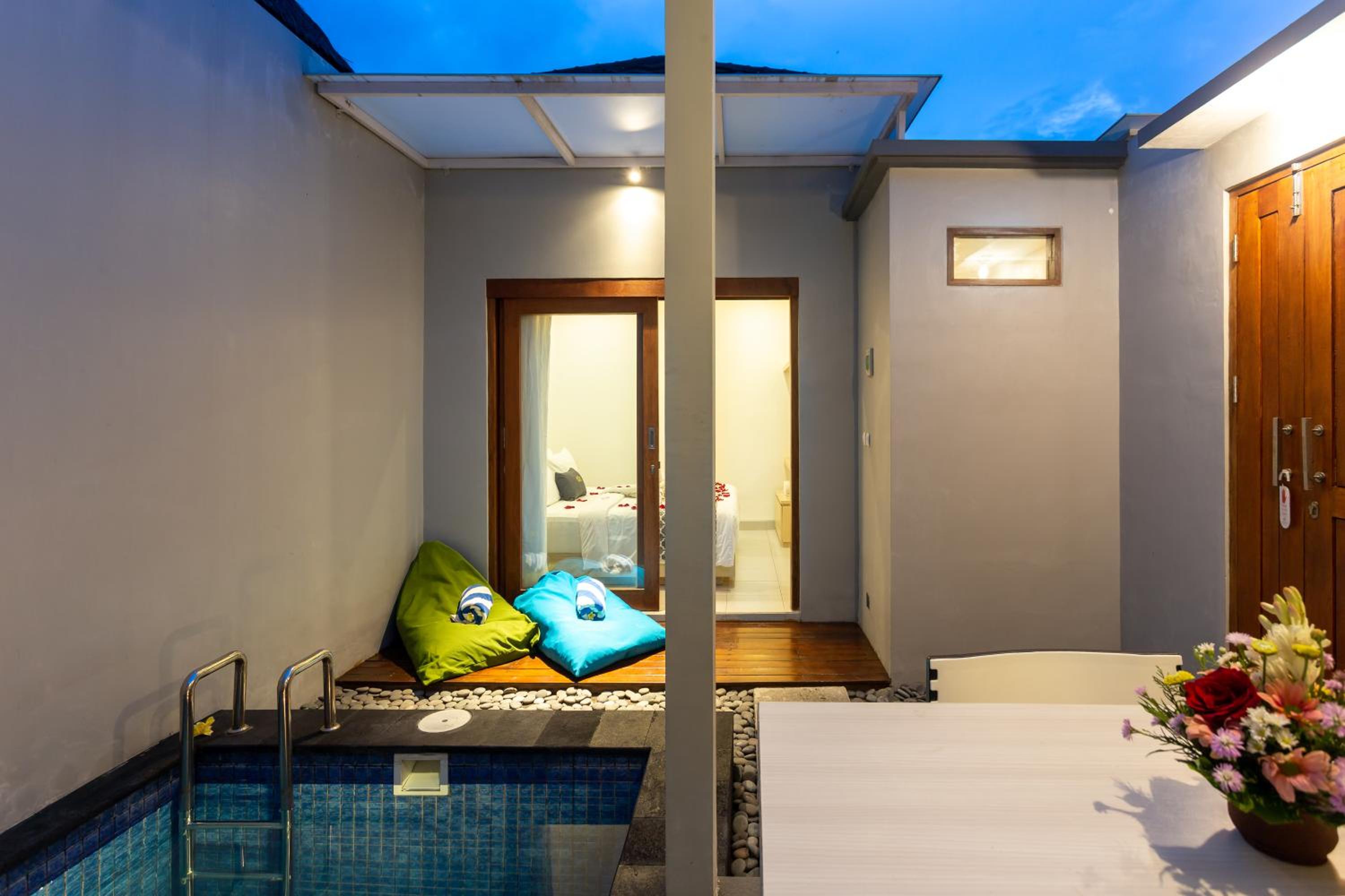 One-Bedroom Villa - Photo 13