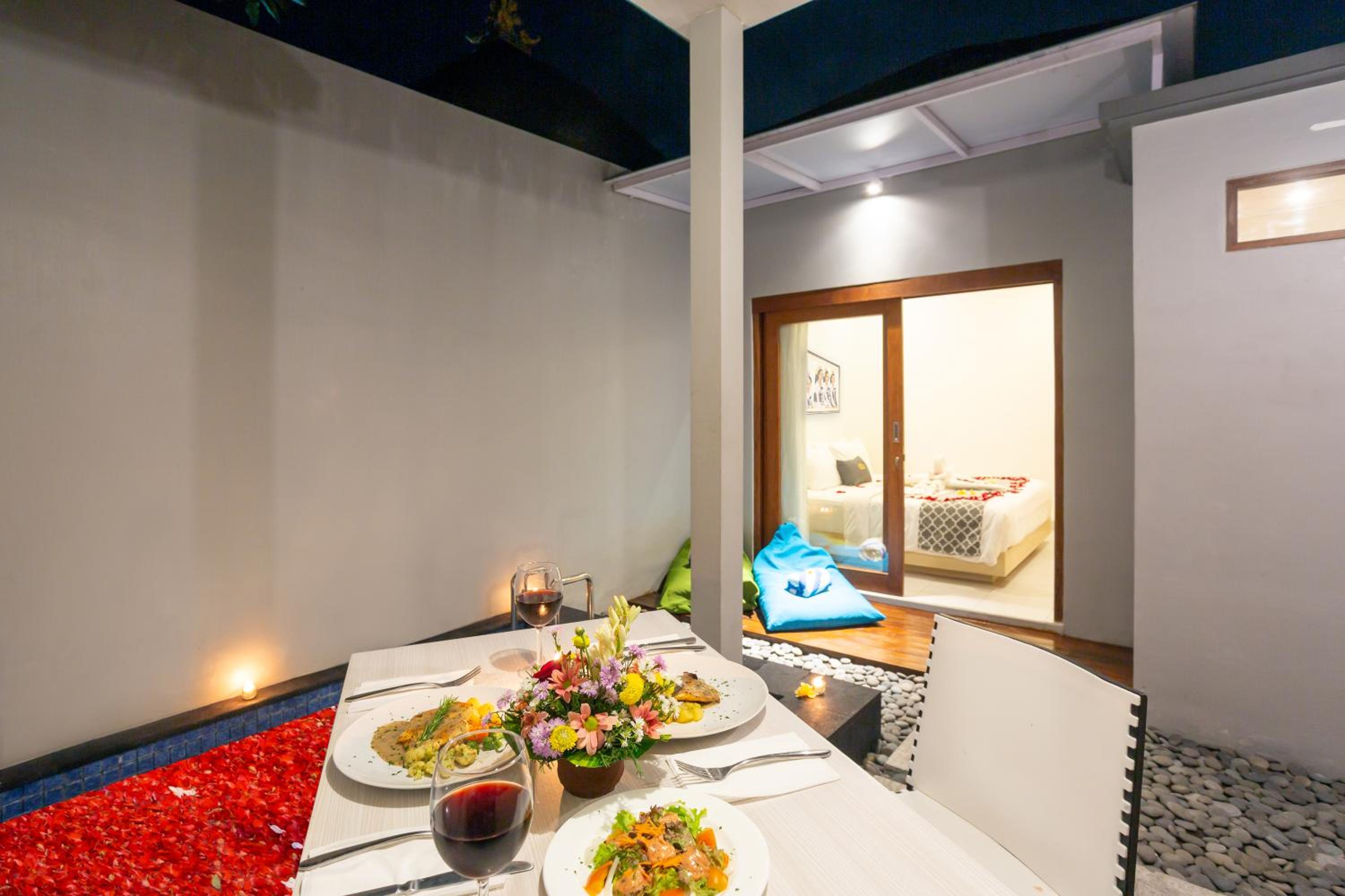 One-Bedroom Villa - Photo 10