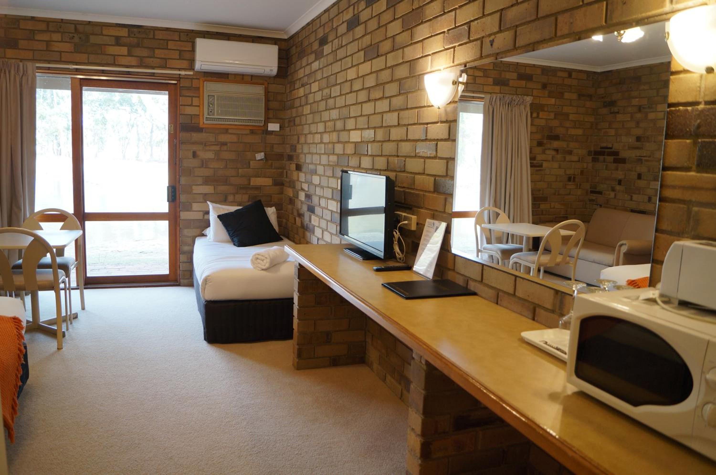 Superior Twin Room photo 2