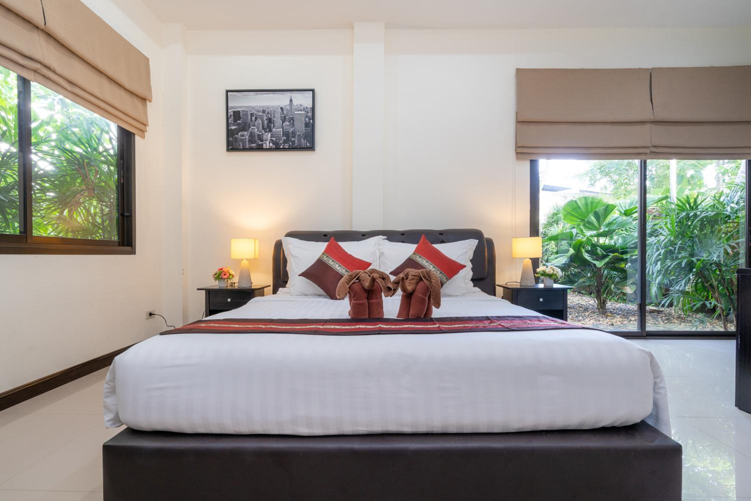 6 Bedroom Suite Private Pool Villa With Bathtub (Free airport pick up minimum 3 nights, 25% discount on food and beverages) photo 1