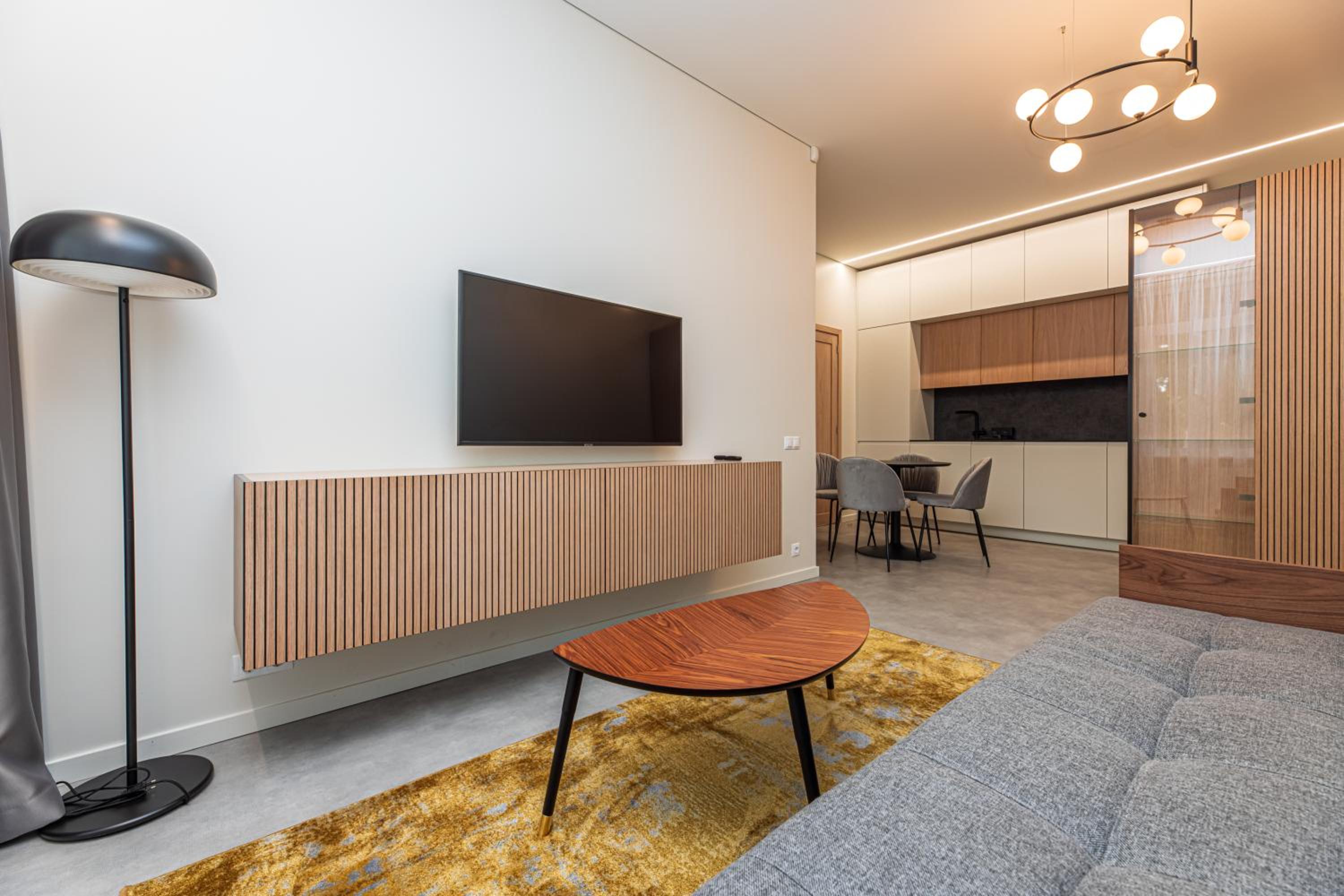 One-Bedroom Apartment - Photo 38