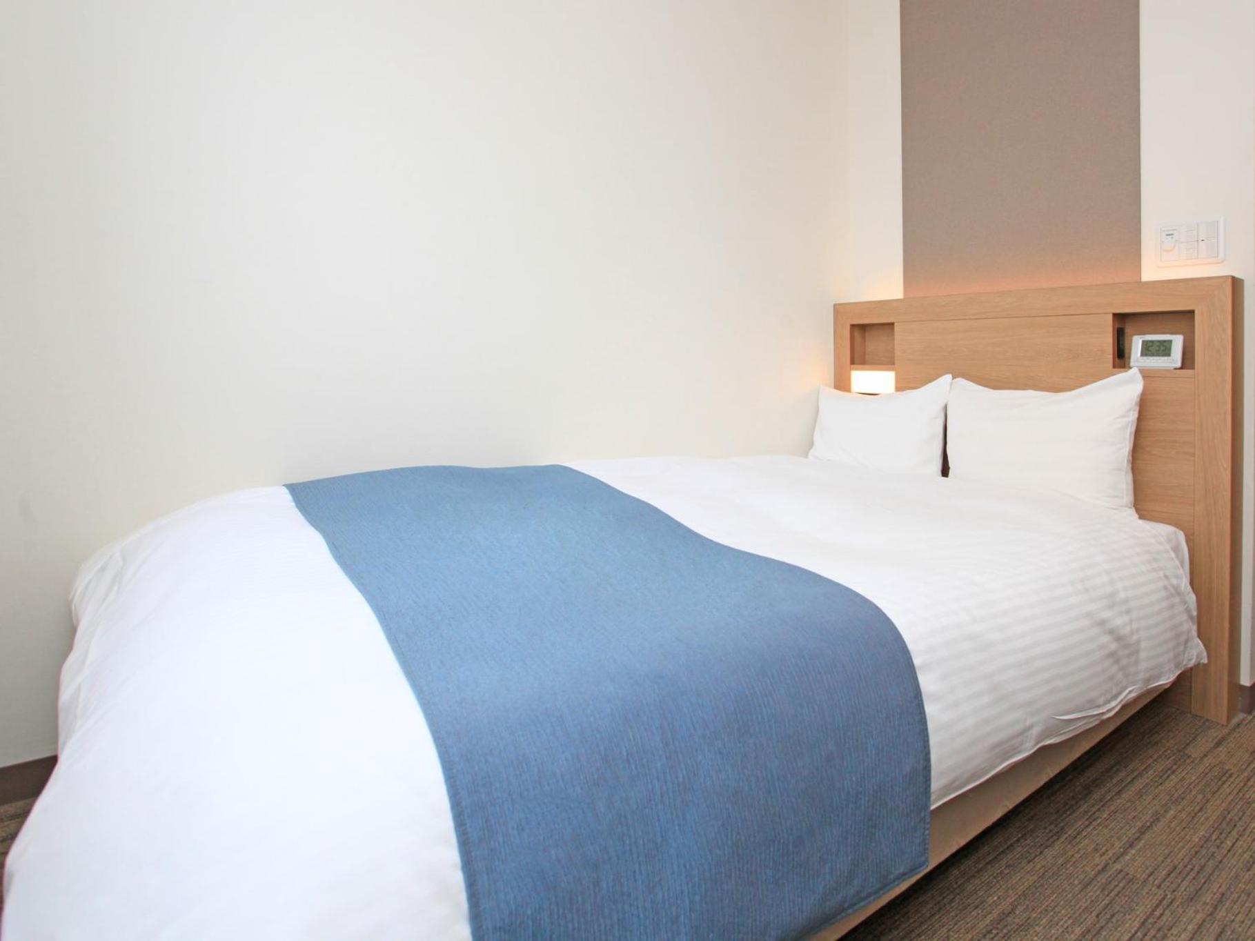 Double Room with Small Double Bed - Photo 7