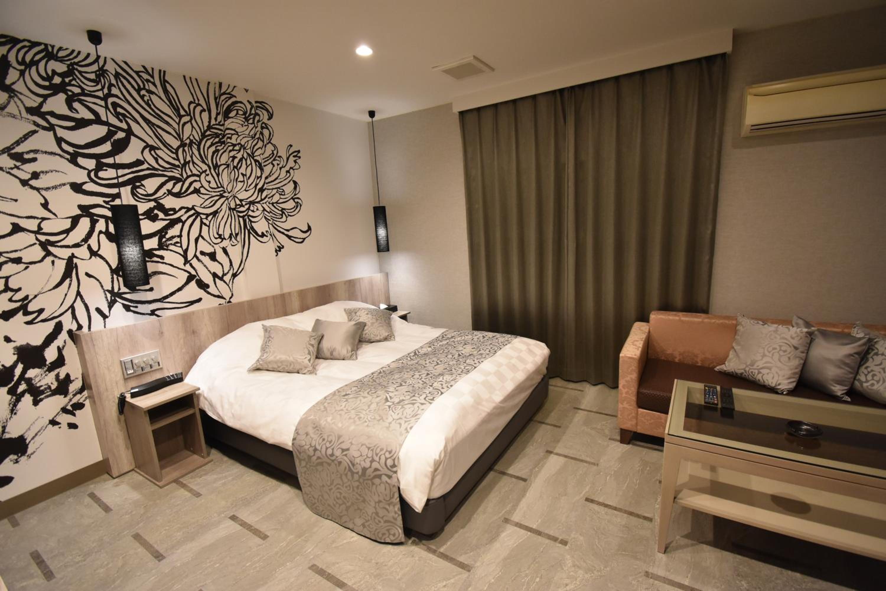 Economy Double Room - Photo 3