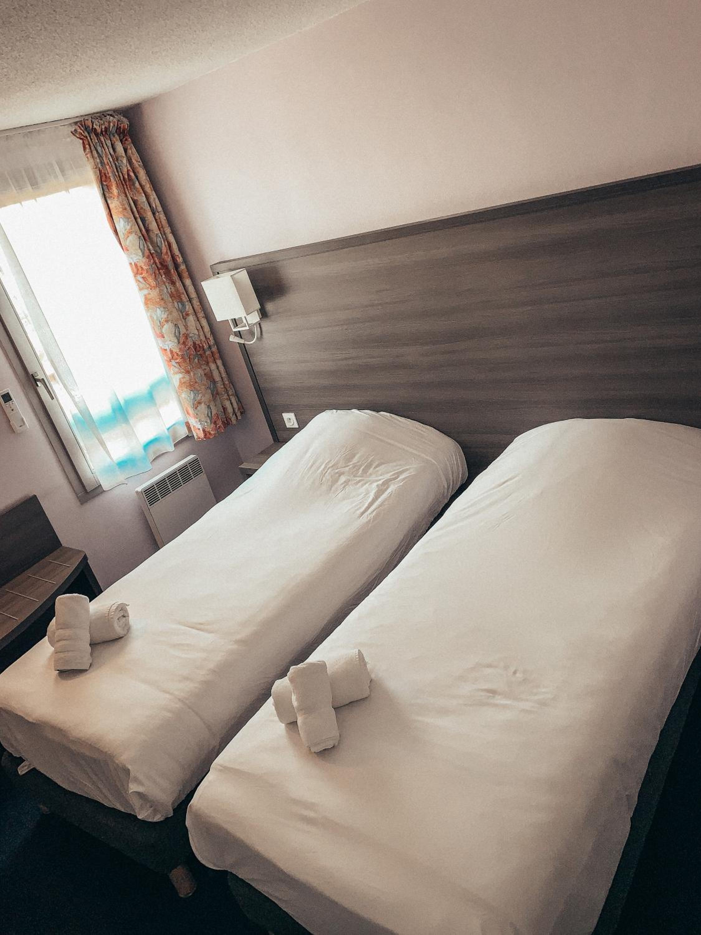 Double Room - Photo 2
