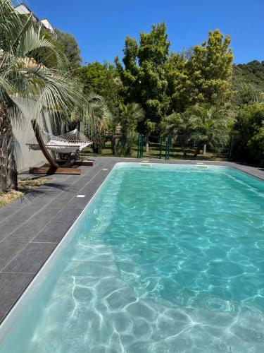 Family Suite with Private Pool photo 2