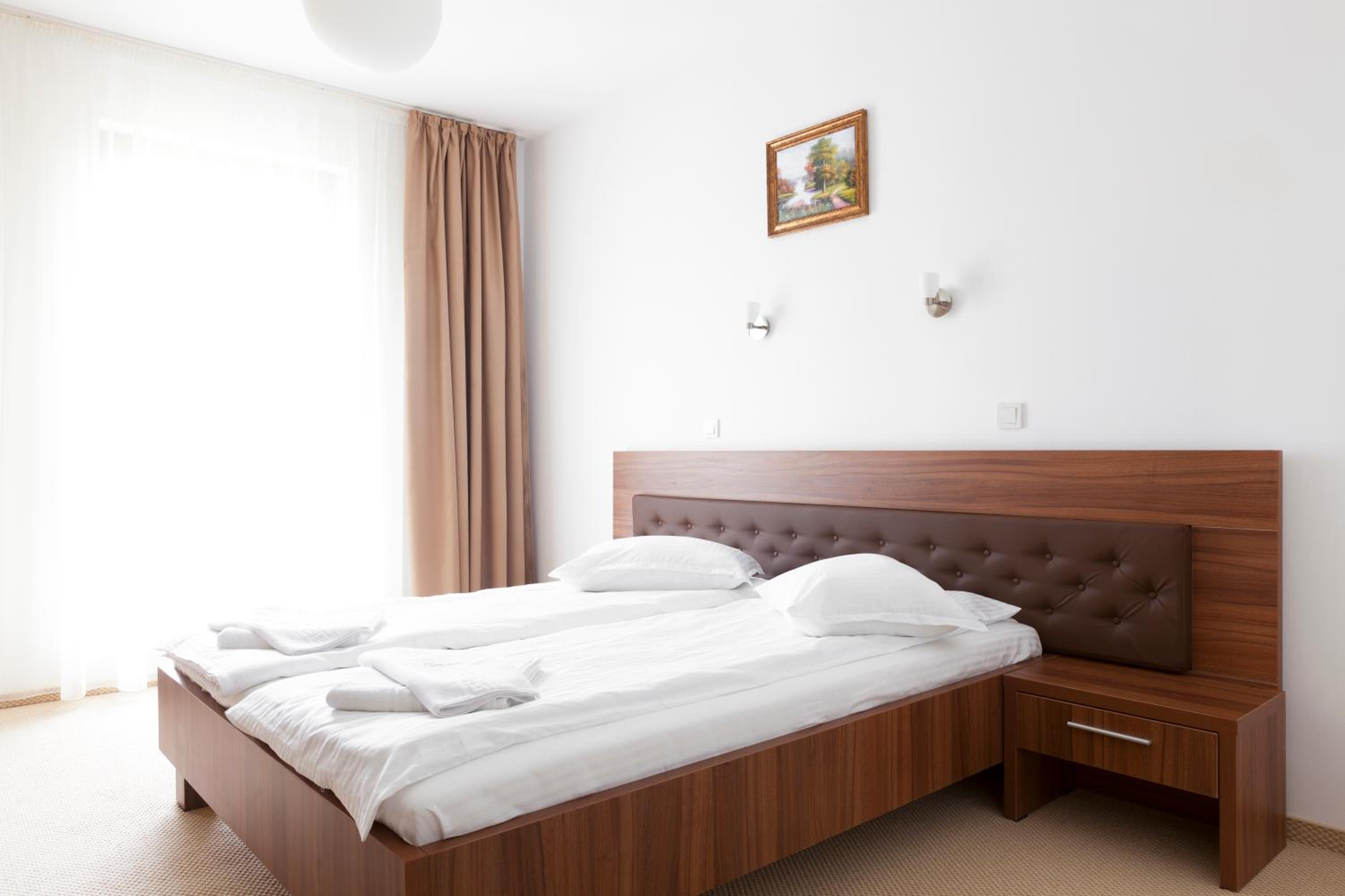 Double Room - Photo 4