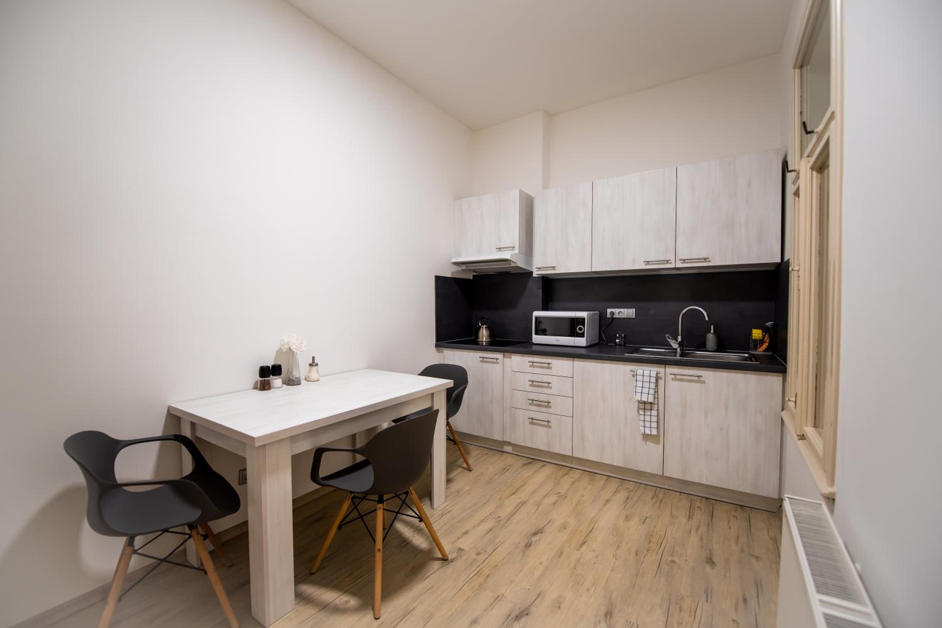 Deluxe Apartment - Photo 6
