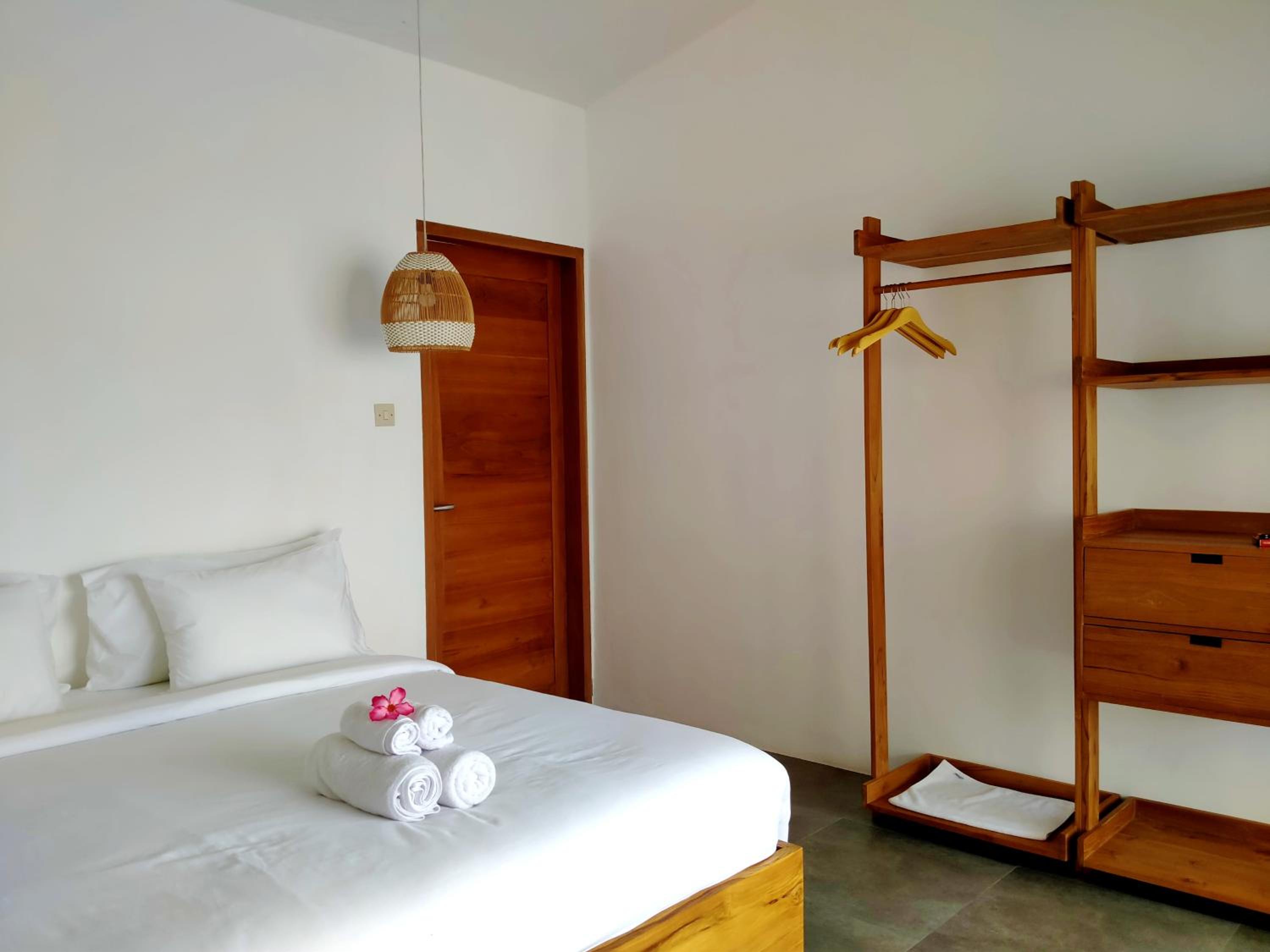 Two-Bedroom Villa - Photo 11