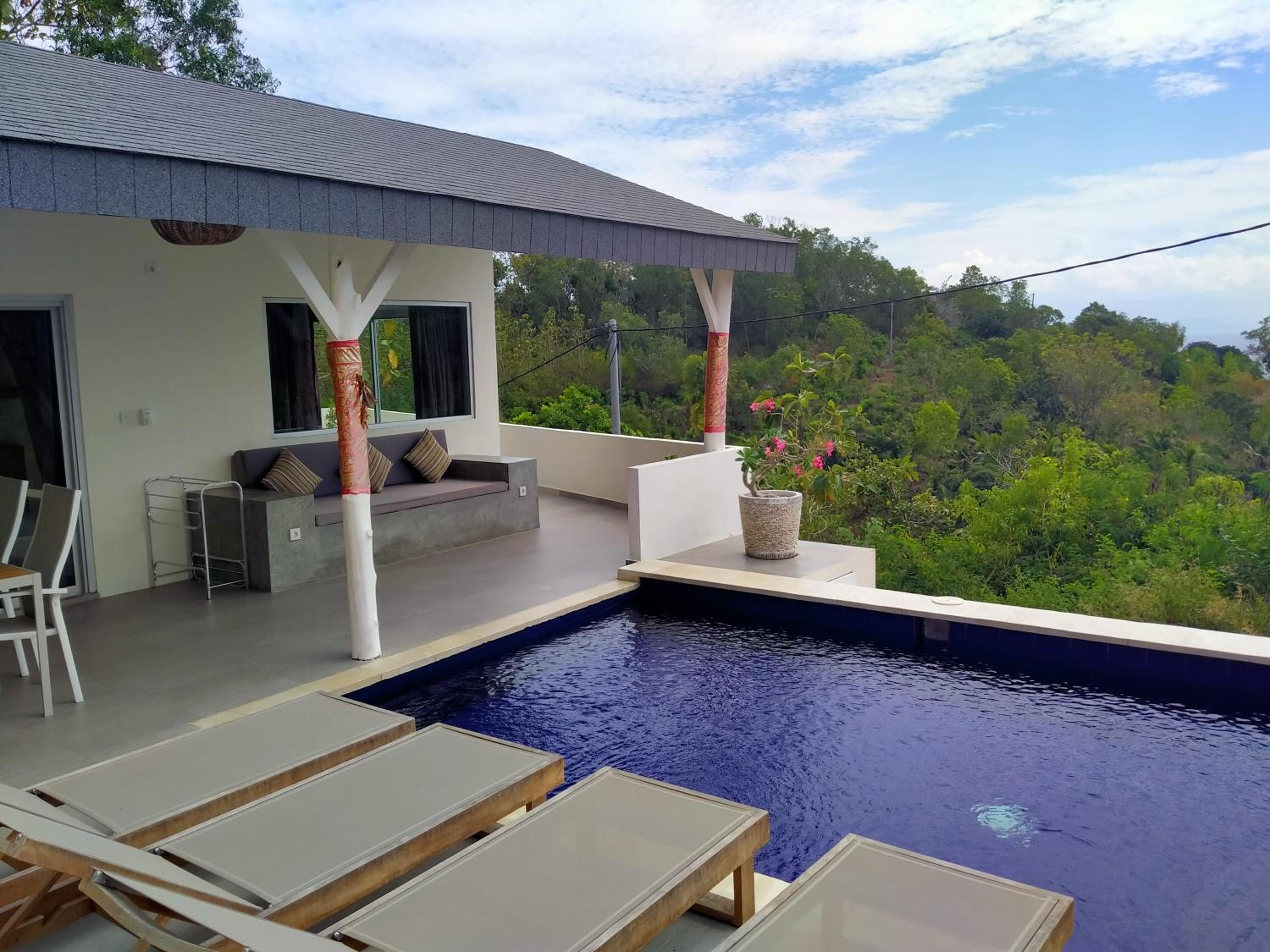 Two-Bedroom Villa - Photo 10