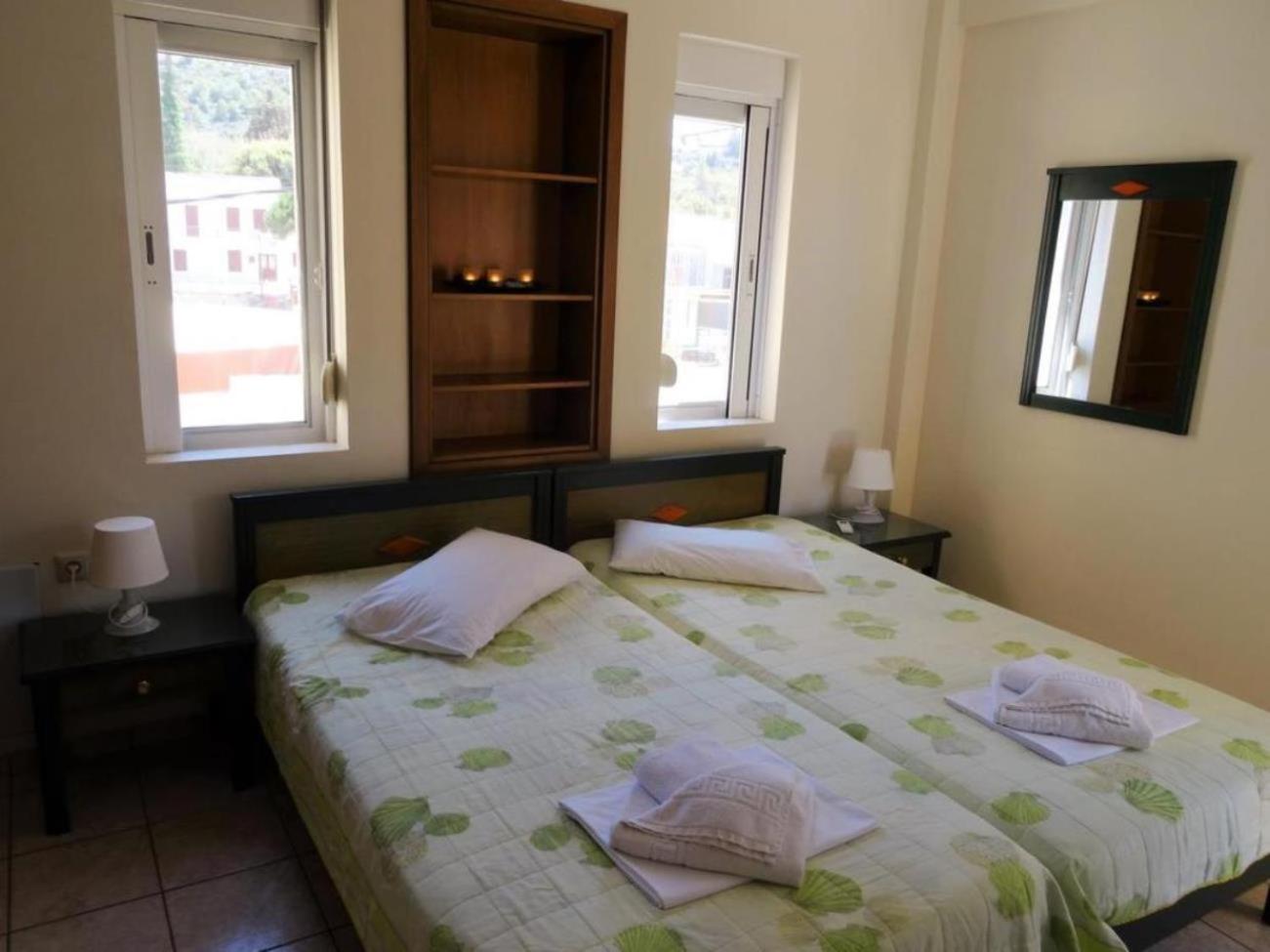 Apartment - Split Level photo 2