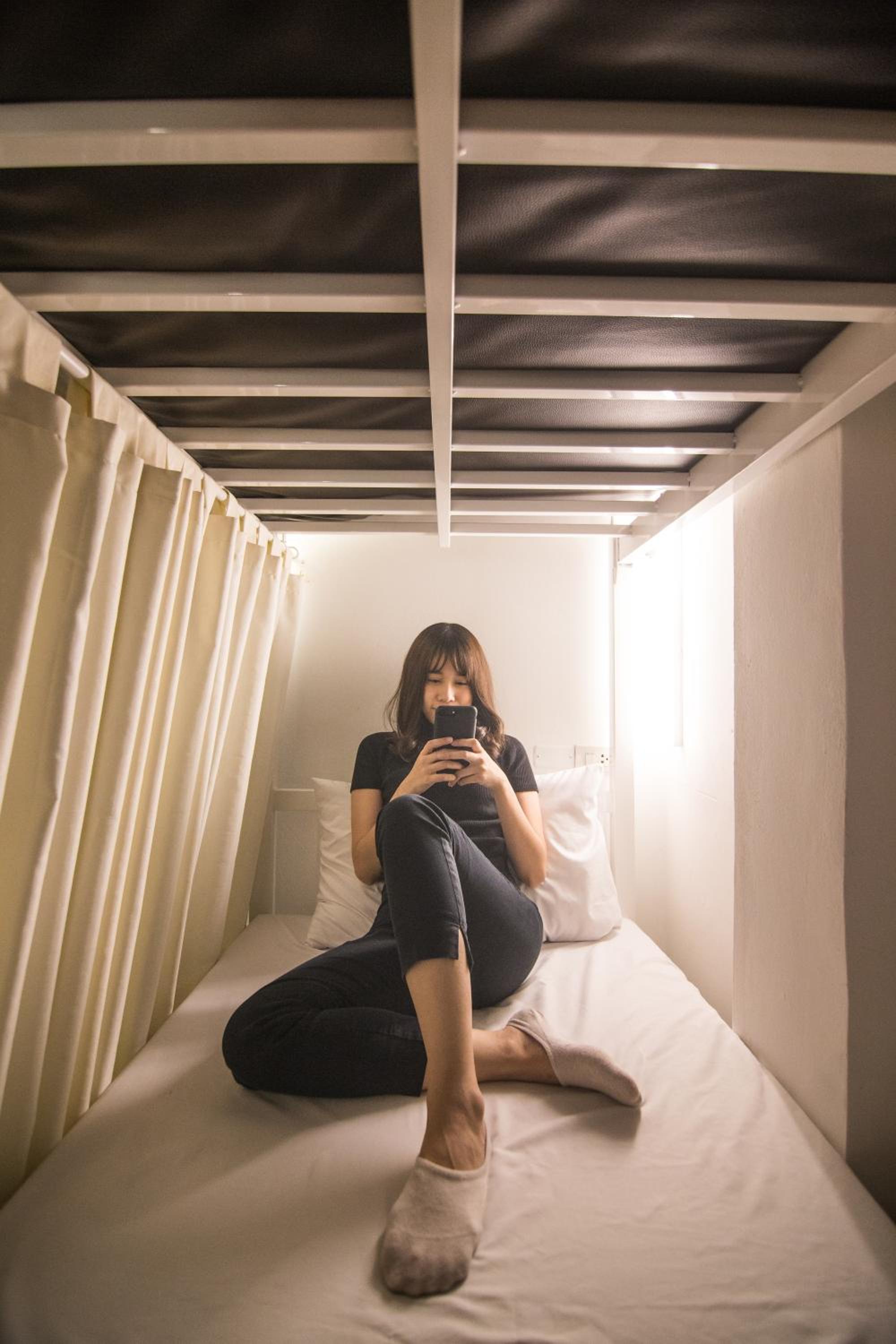 Bed In 6-Bed Female Dormitory Room photo 1