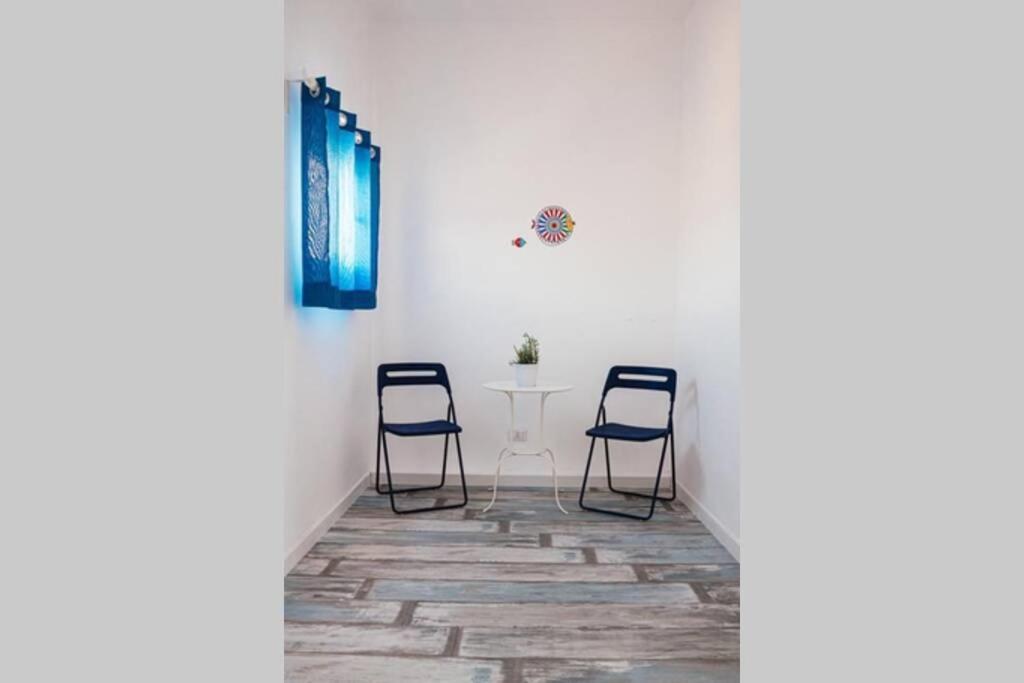 Two-Bedroom Apartment - Photo 8