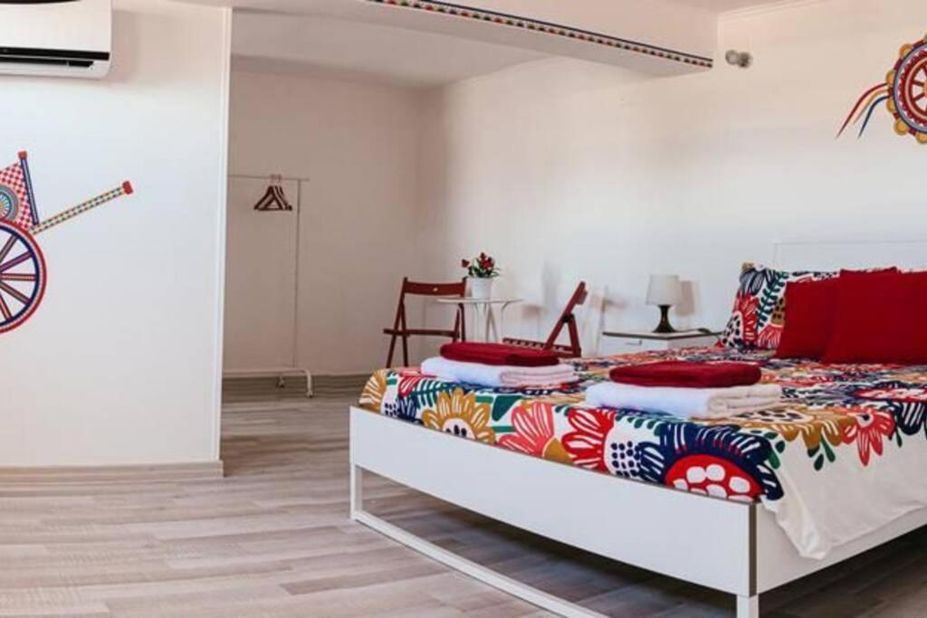 Two-Bedroom Apartment - Photo 17