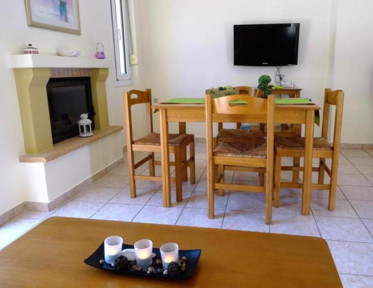 Apartment - Split Level photo 3