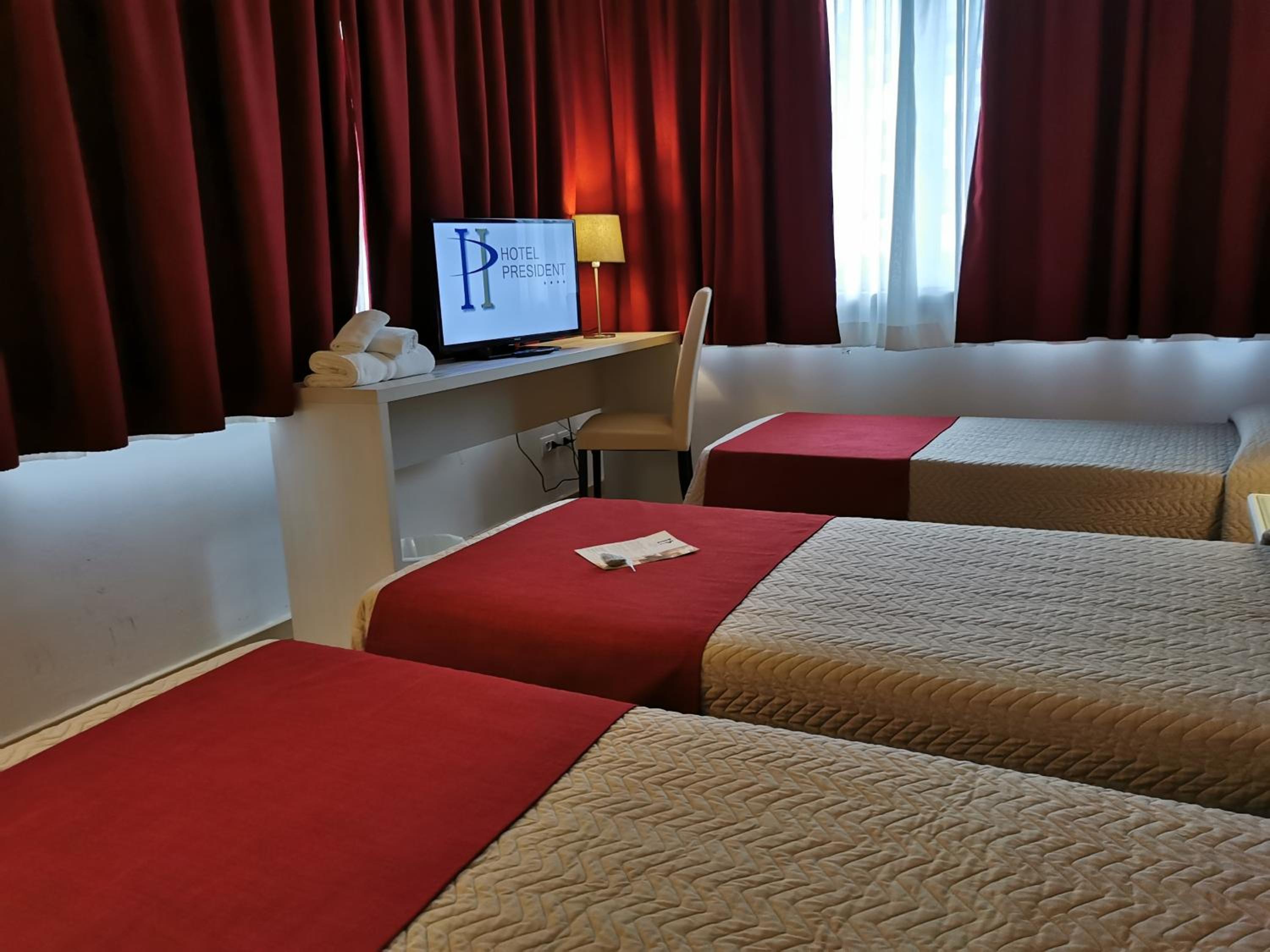 Standard Triple Room - Photo 3
