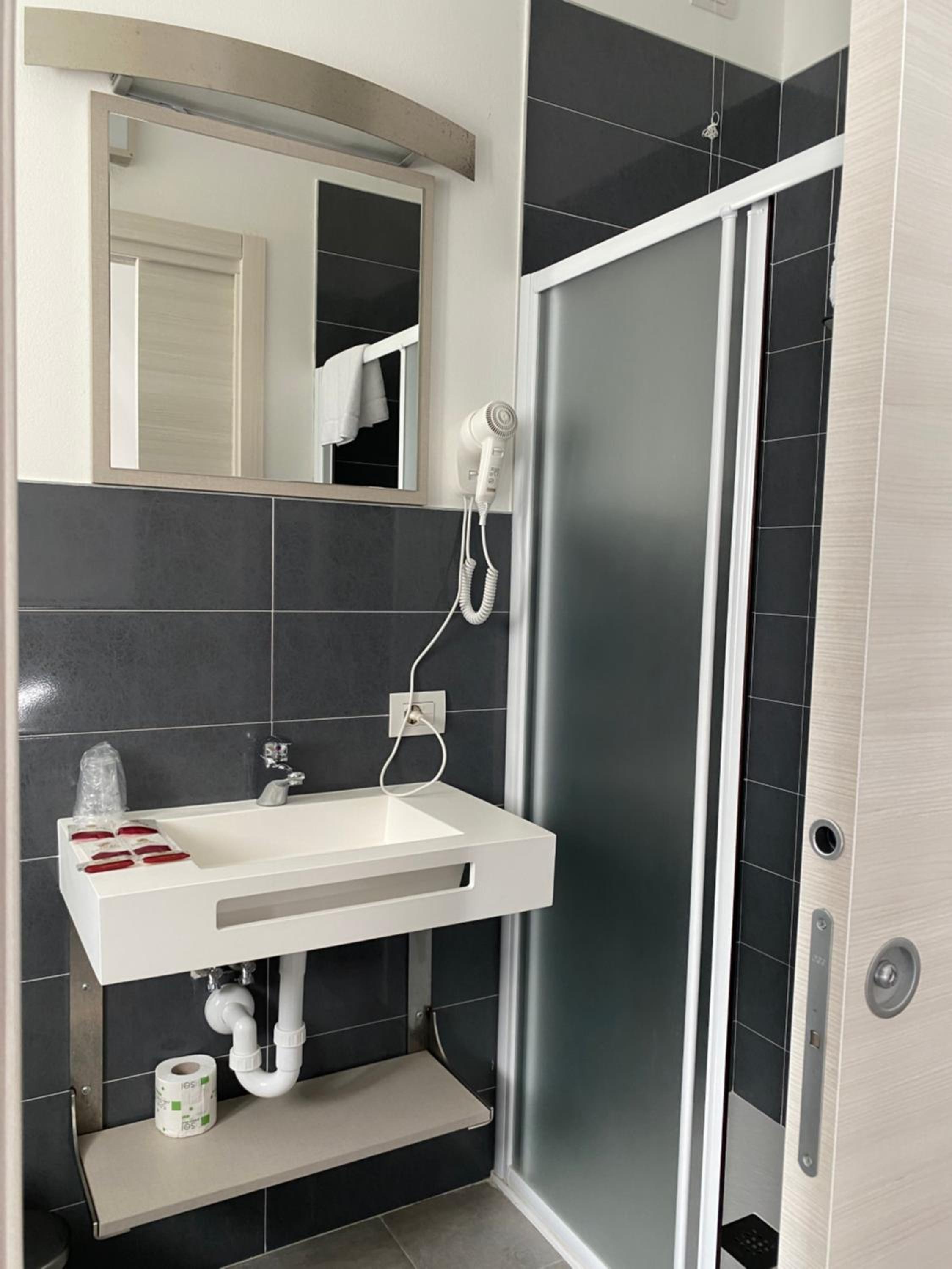 Comfort Triple Room - Photo 8