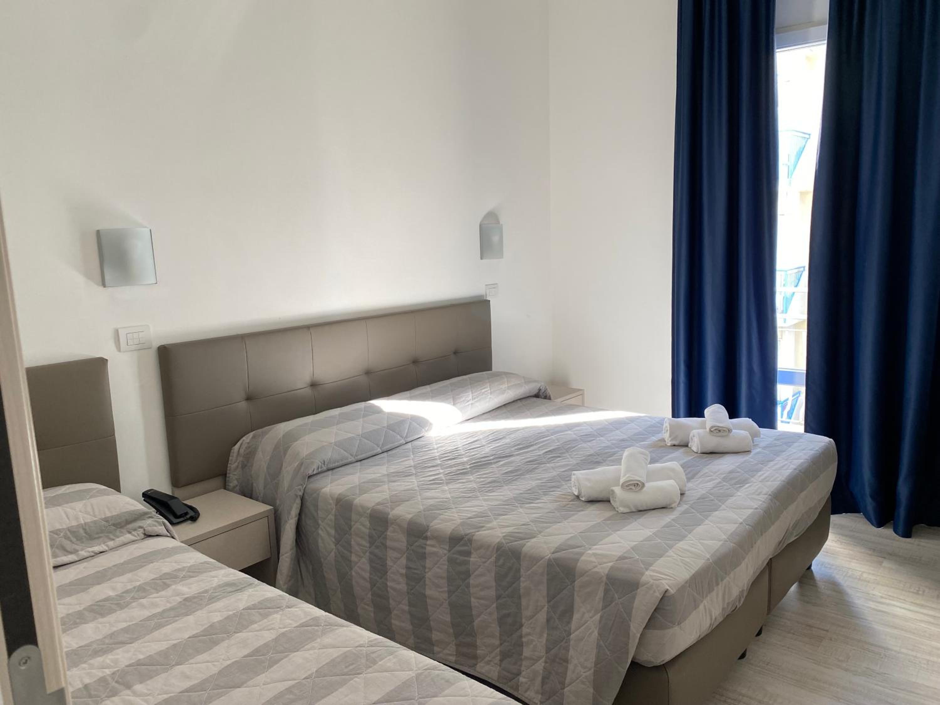 Comfort Triple Room - Photo 7