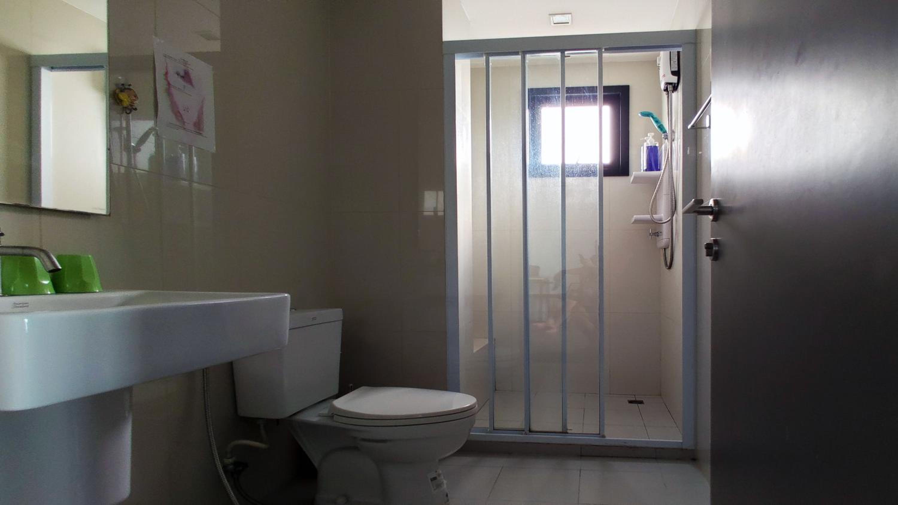 Deluxe Triple Room with Sea View - Photo 17