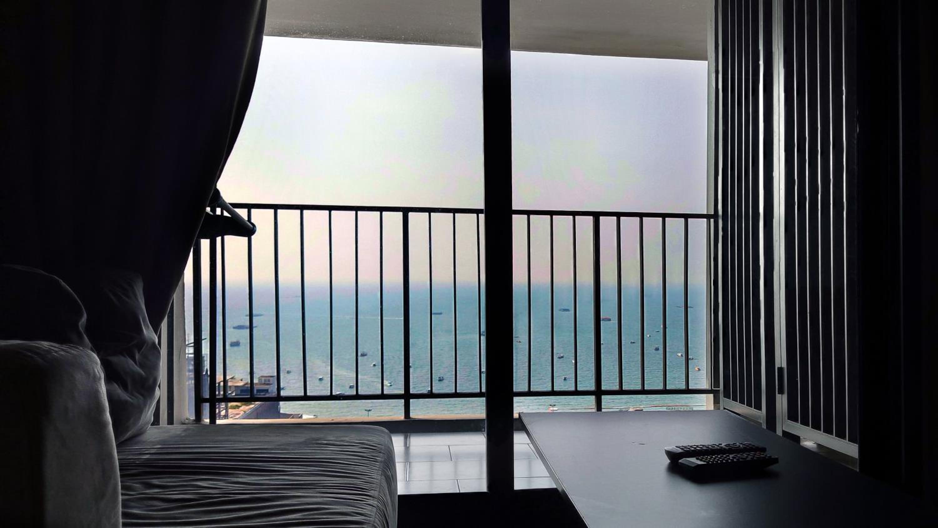 Deluxe Triple Room with Sea View - Photo 19