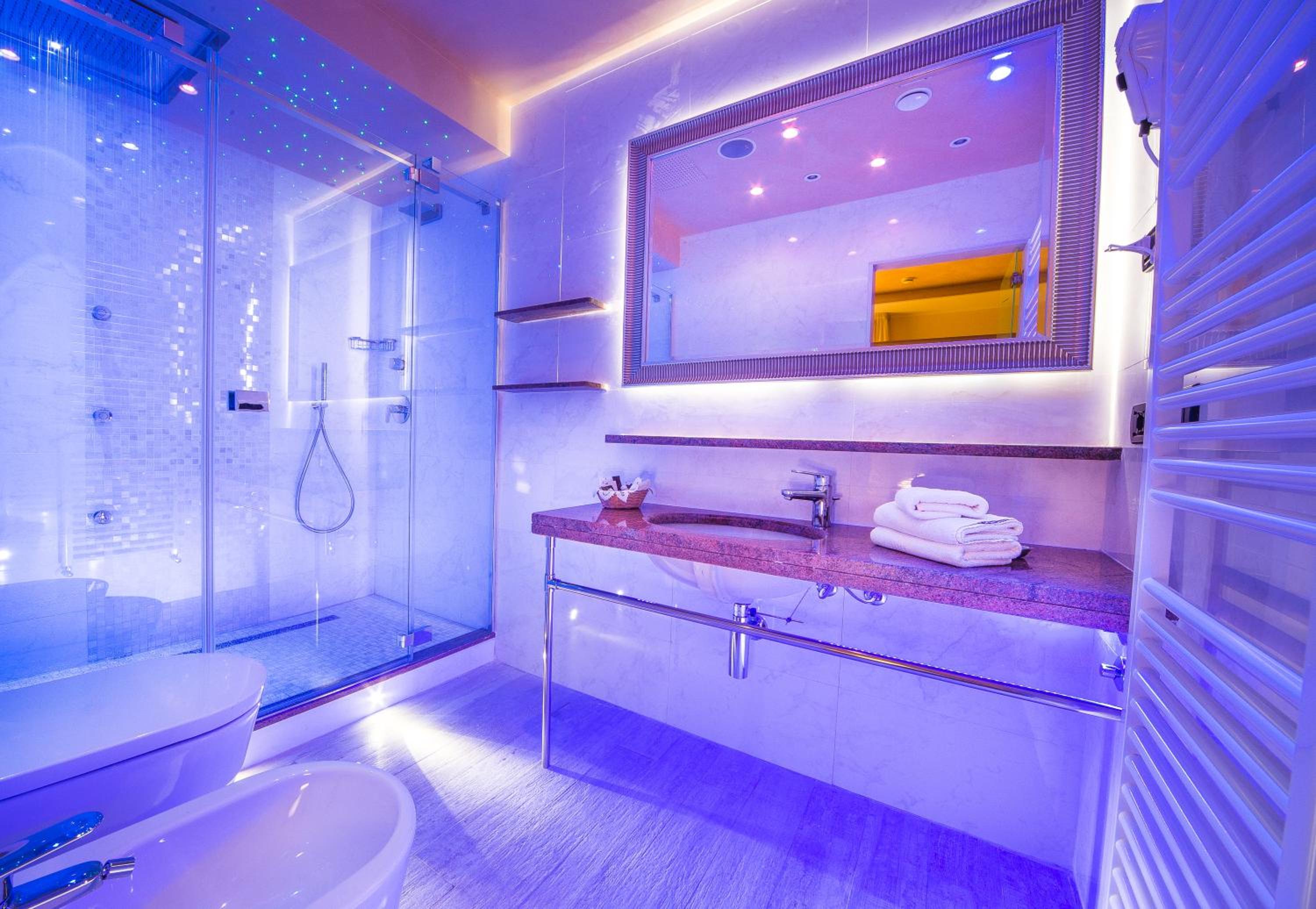 Deluxe Double Room - Photo 5