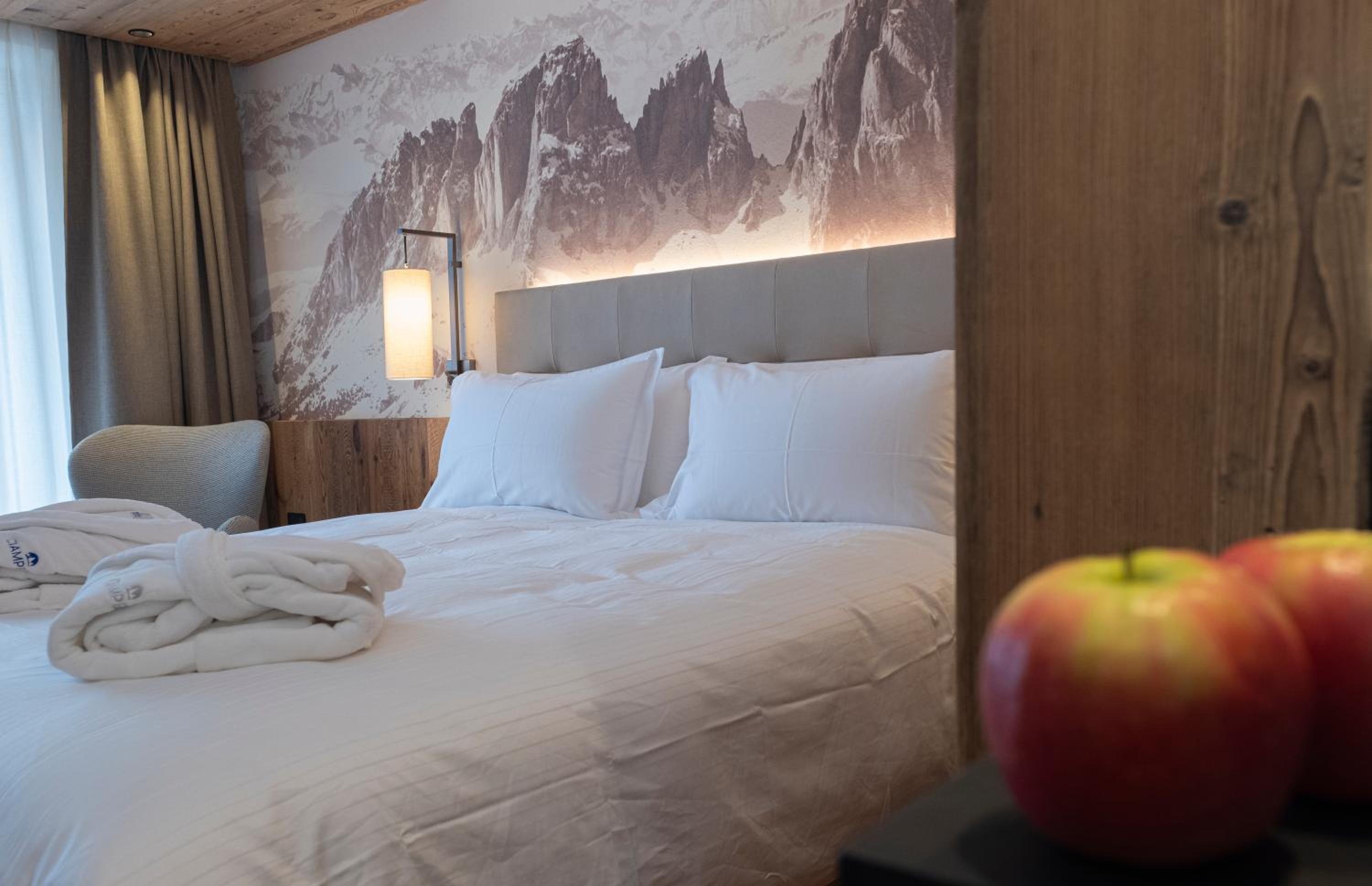 Deluxe Double or Twin Room - Photo 1