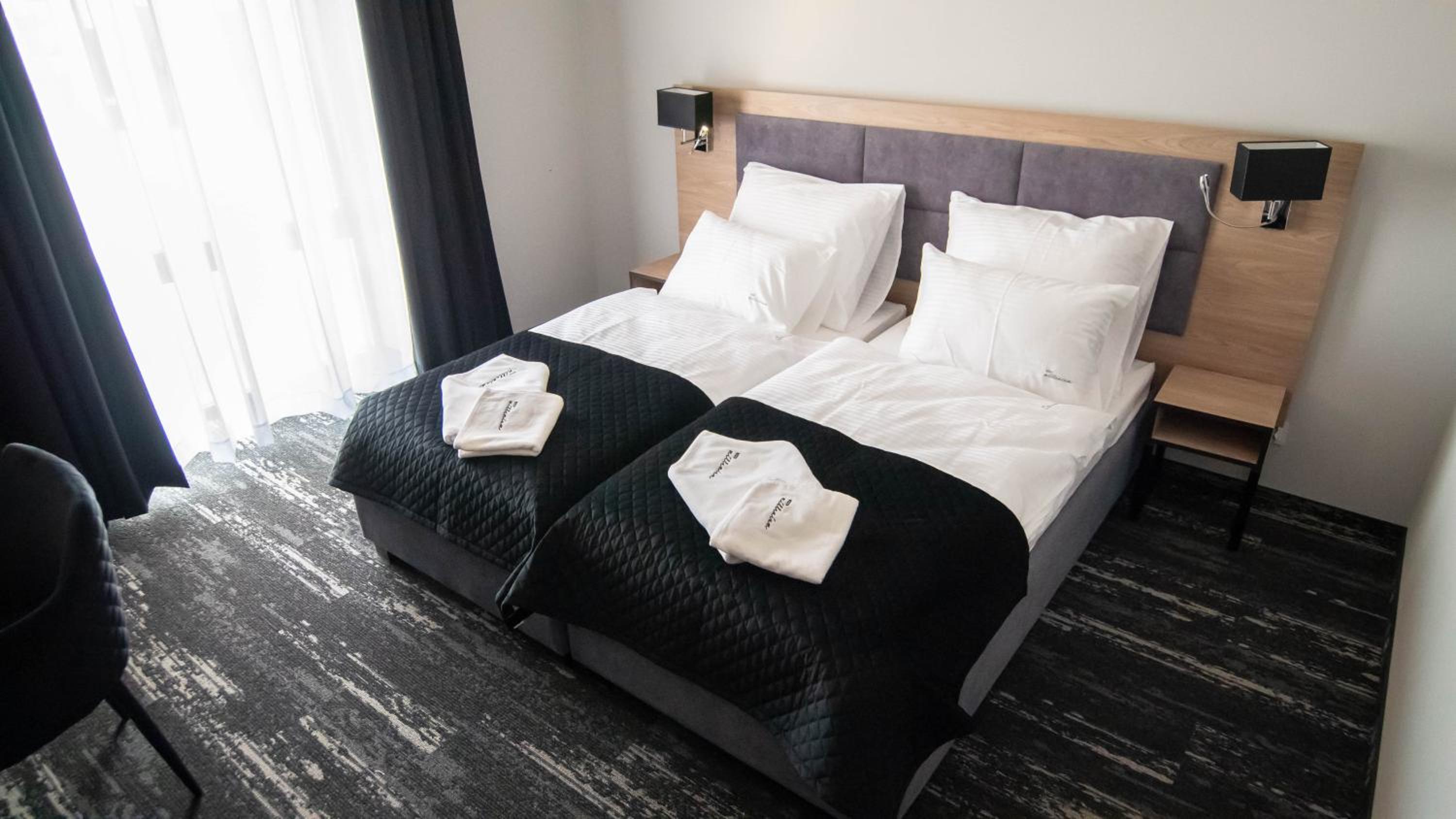 Standard Double or Twin Room - Photo 1