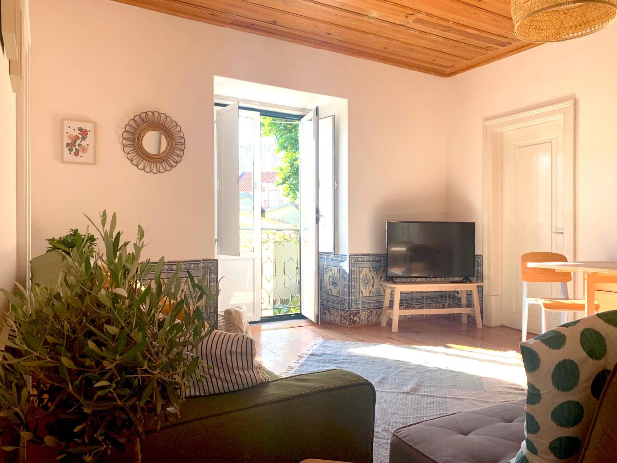 Superior Apartment photo 2
